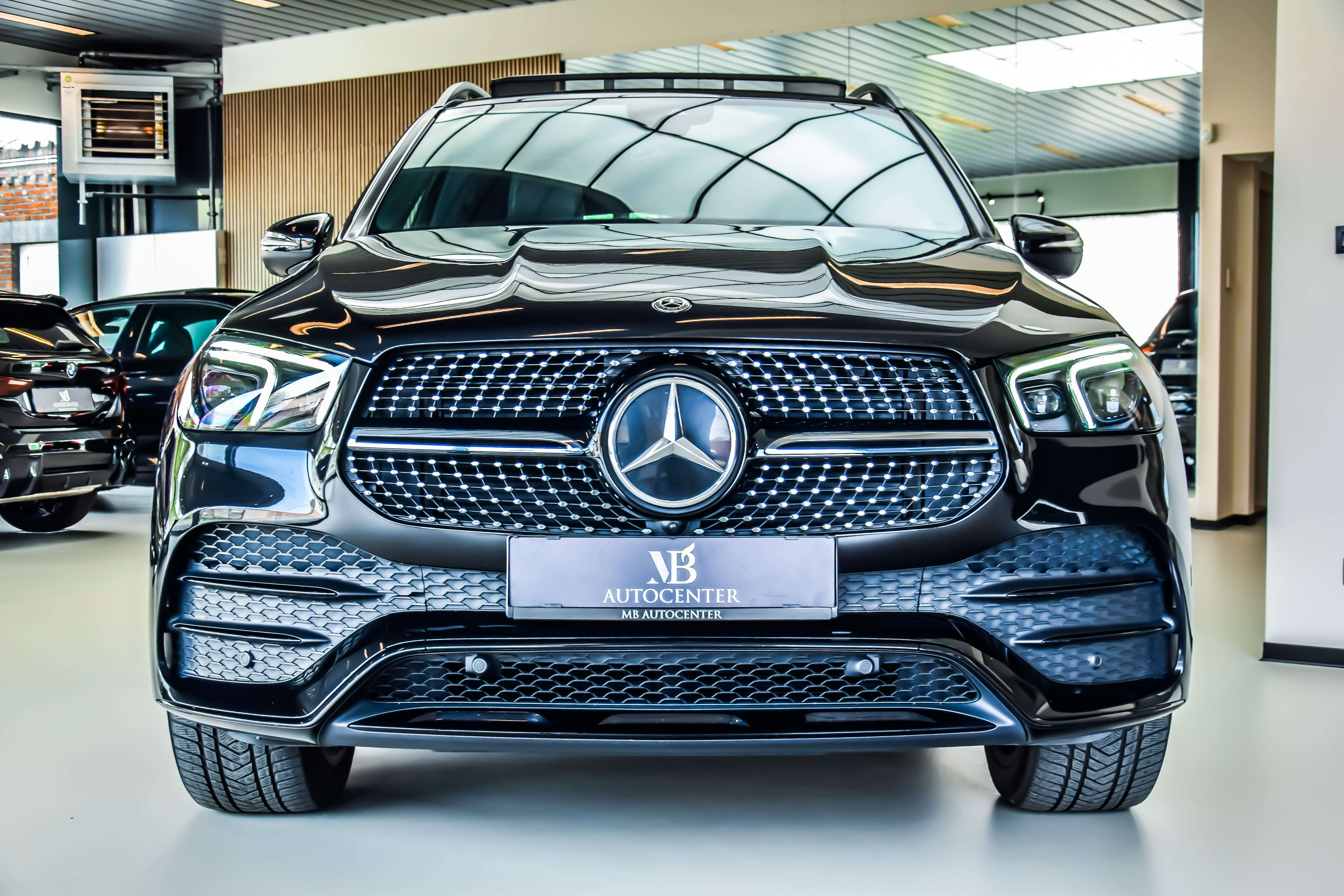 Mercedes-Benz GLE 300 d AMG-Line Night Edition 02/2020 - Full Option!!