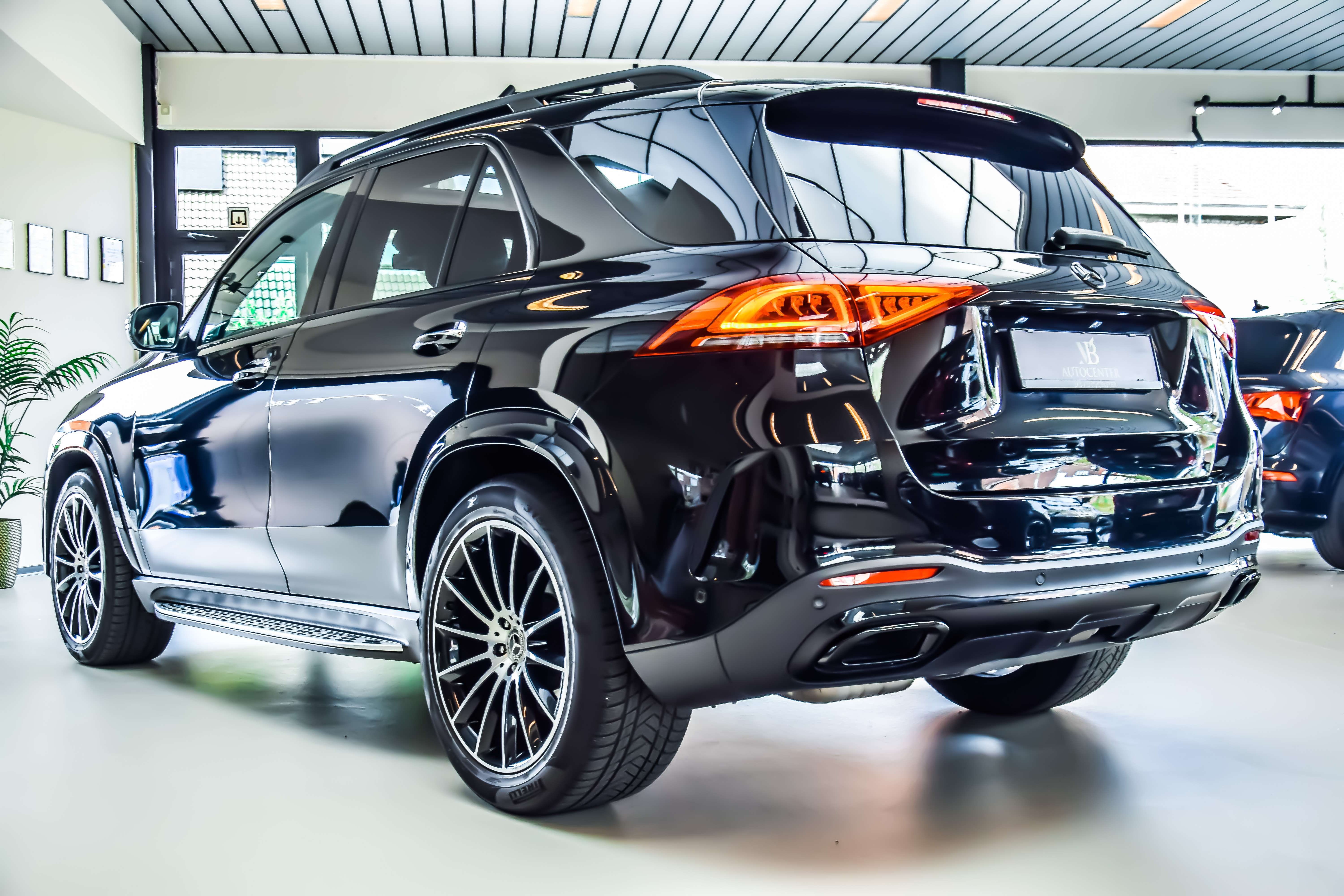 Mercedes-Benz GLE 300 d AMG-Line Night Edition 02/2020 - Full Option!!