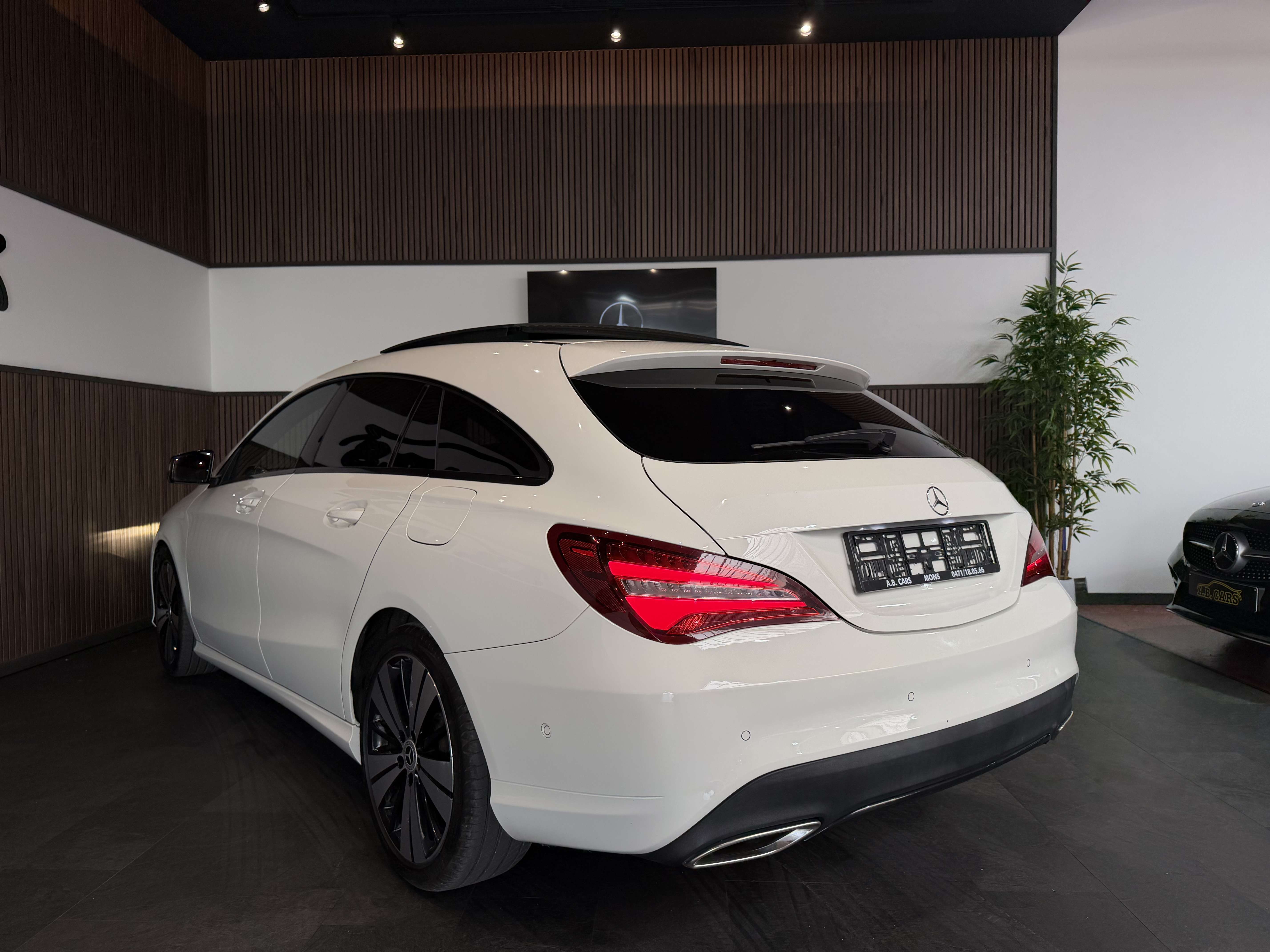 Mercedes-Benz CLA 180 d Business Solution - AUTOMATIQUE - GARANTIE 12MOIS