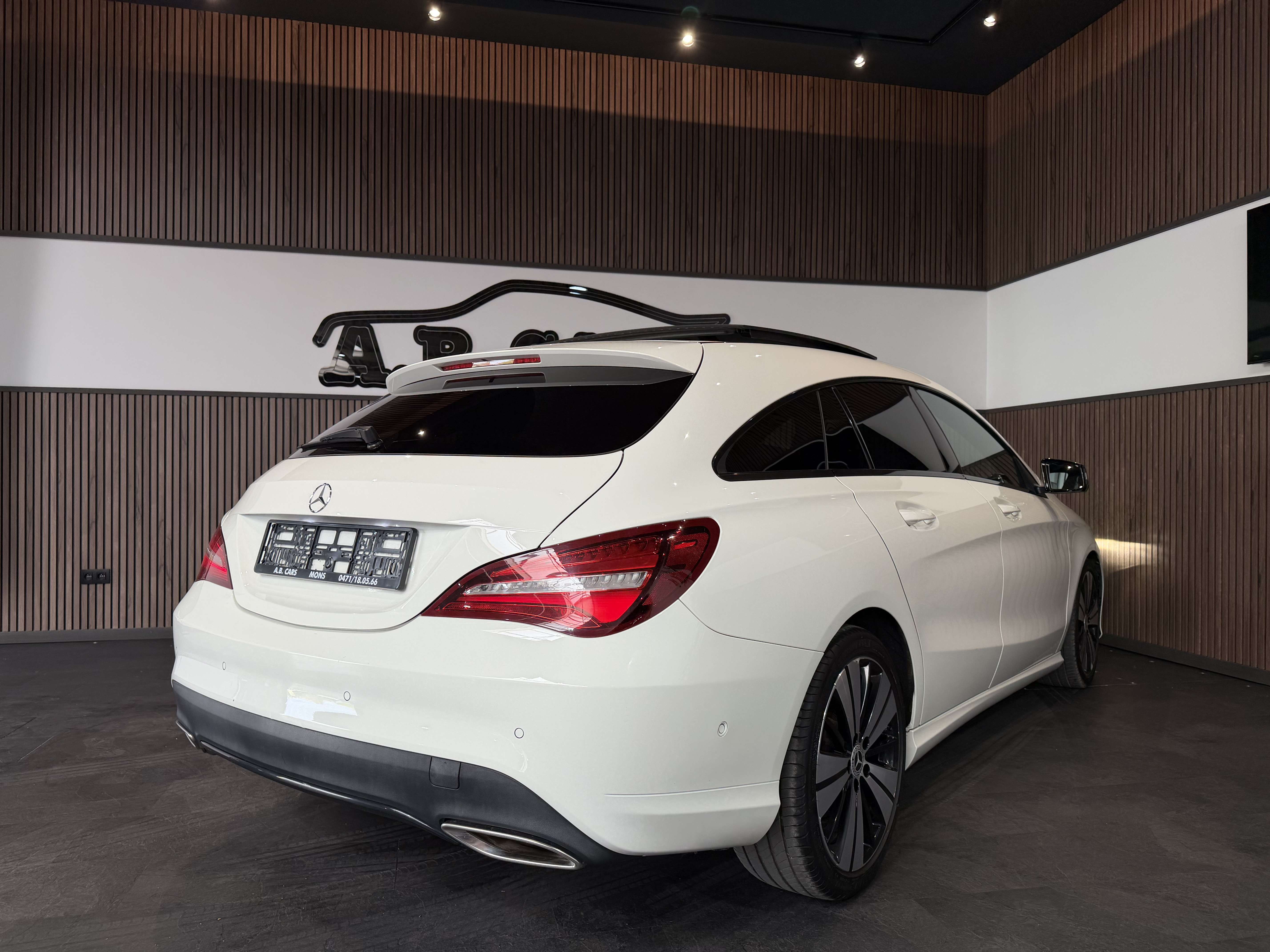 Mercedes-Benz CLA 180 d Business Solution - AUTOMATIQUE - GARANTIE 12MOIS