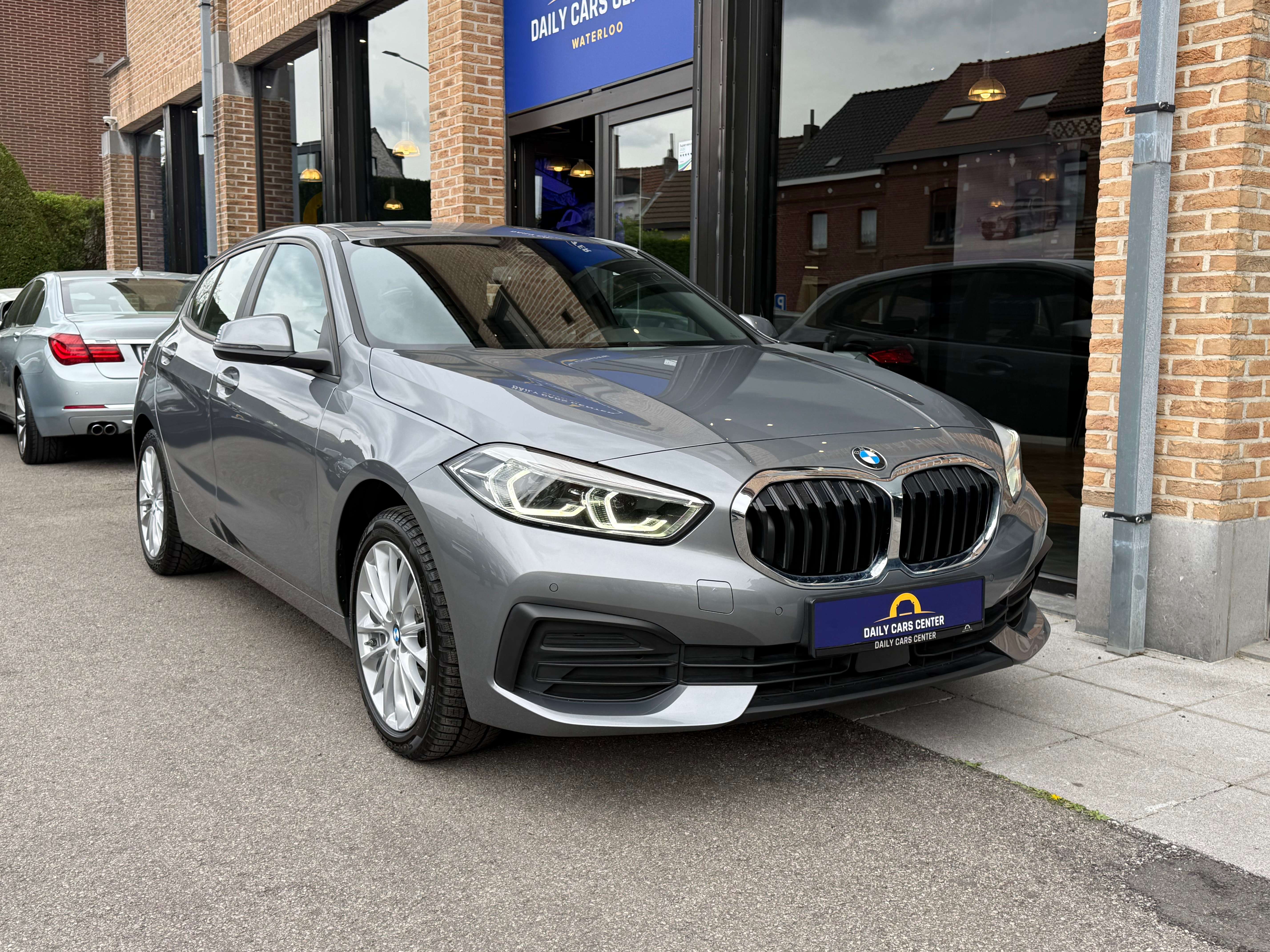BMW 118 iA OPF Volant M I S.chauff I Led I CarPlay