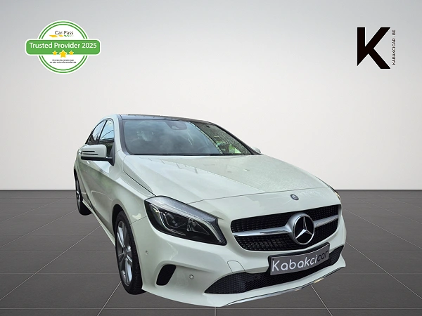 Mercedes-Benz A 180 Sensation - Premium Accessible et Petit Budget - Garantie 12 Mois avec Entretien Effectué - Dispo Rapide - Zone LEZ Ok