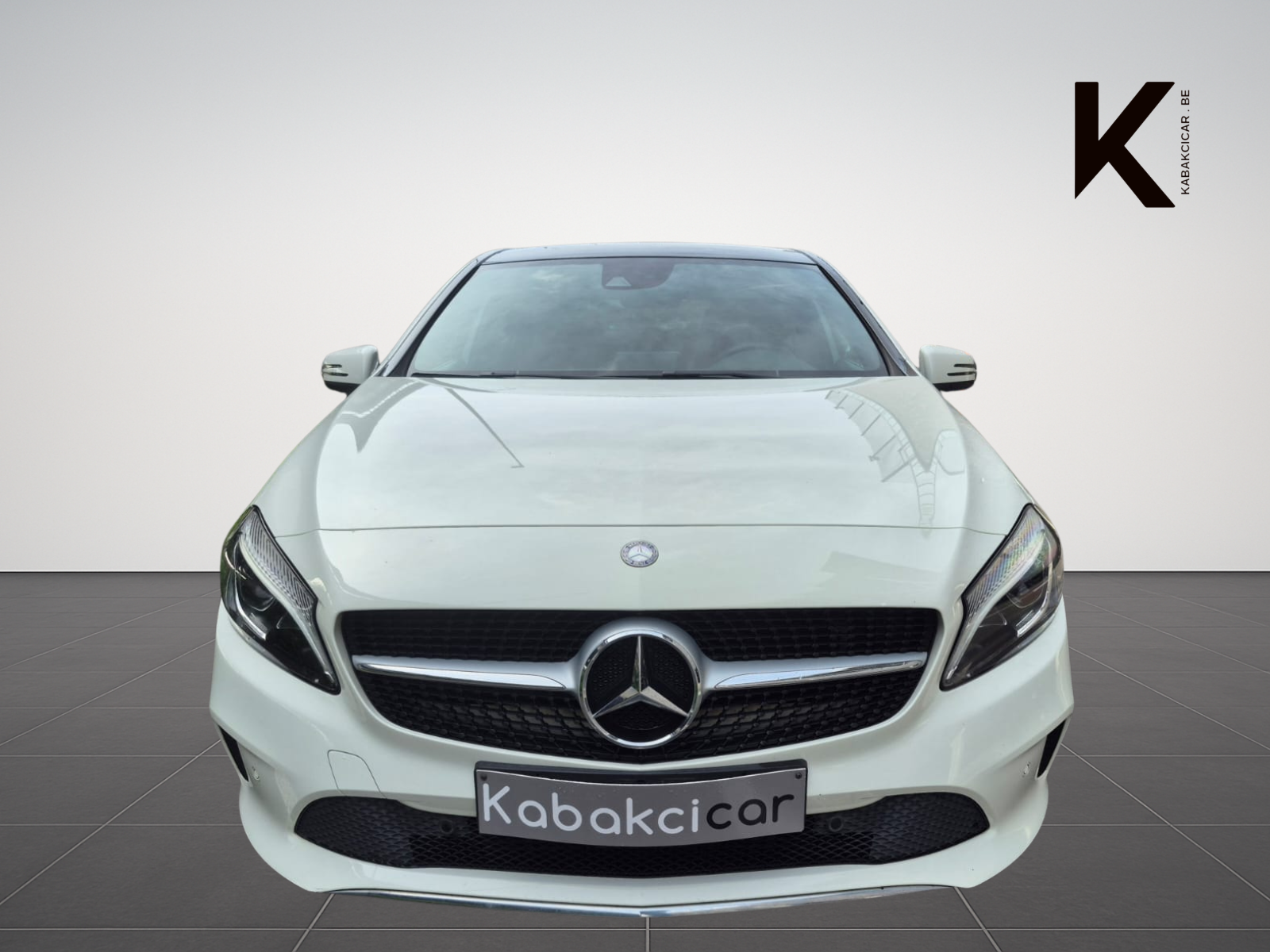 Mercedes-Benz A 180 Sensation - Premium Accessible et Petit Budget - Garantie 12 Mois avec Entretien Effectué - Dispo Rapide - Zone LEZ Ok