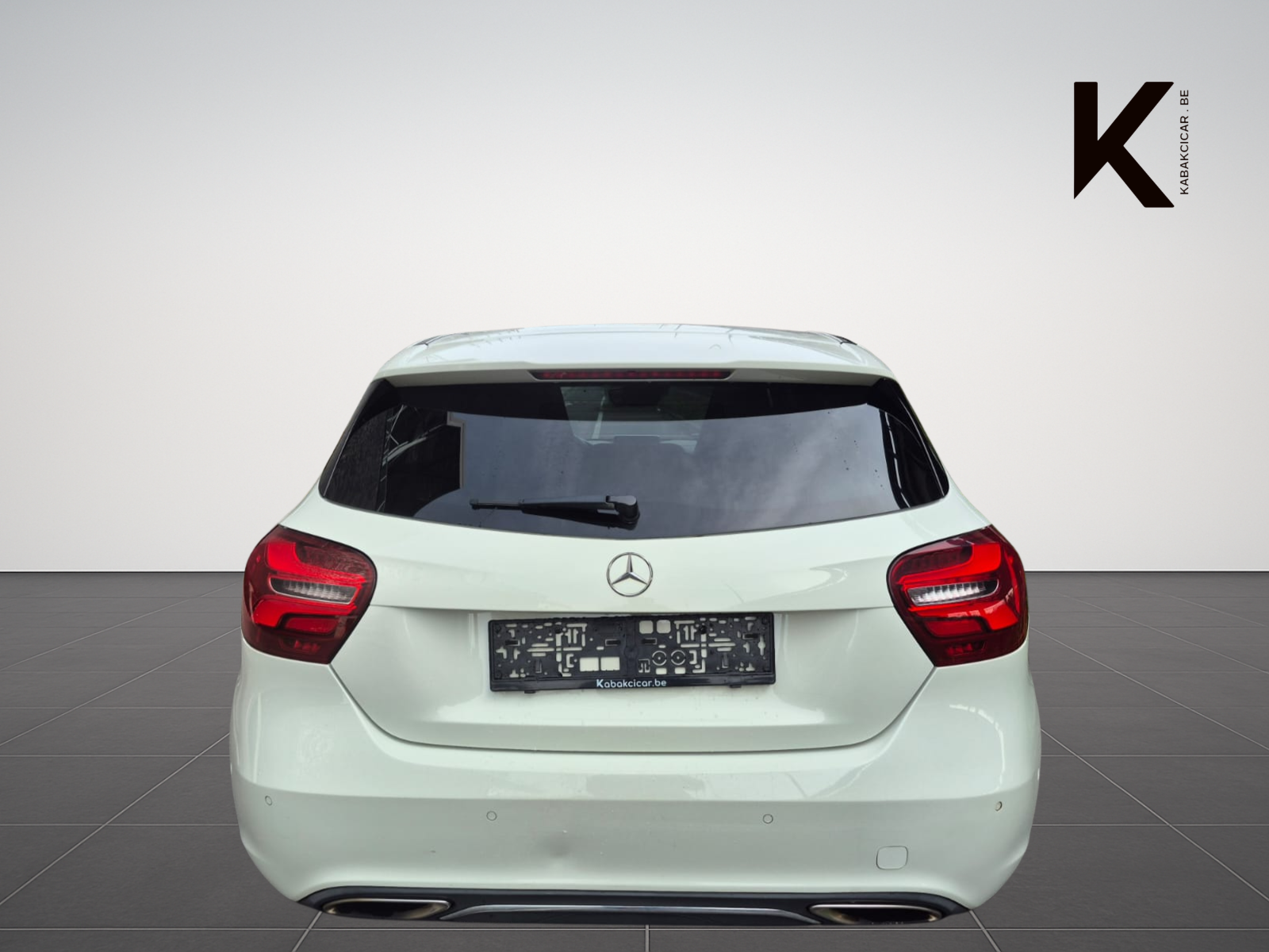 Mercedes-Benz A 180 Sensation - Premium Accessible et Petit Budget - Garantie 12 Mois avec Entretien Effectué - Dispo Rapide - Zone LEZ Ok