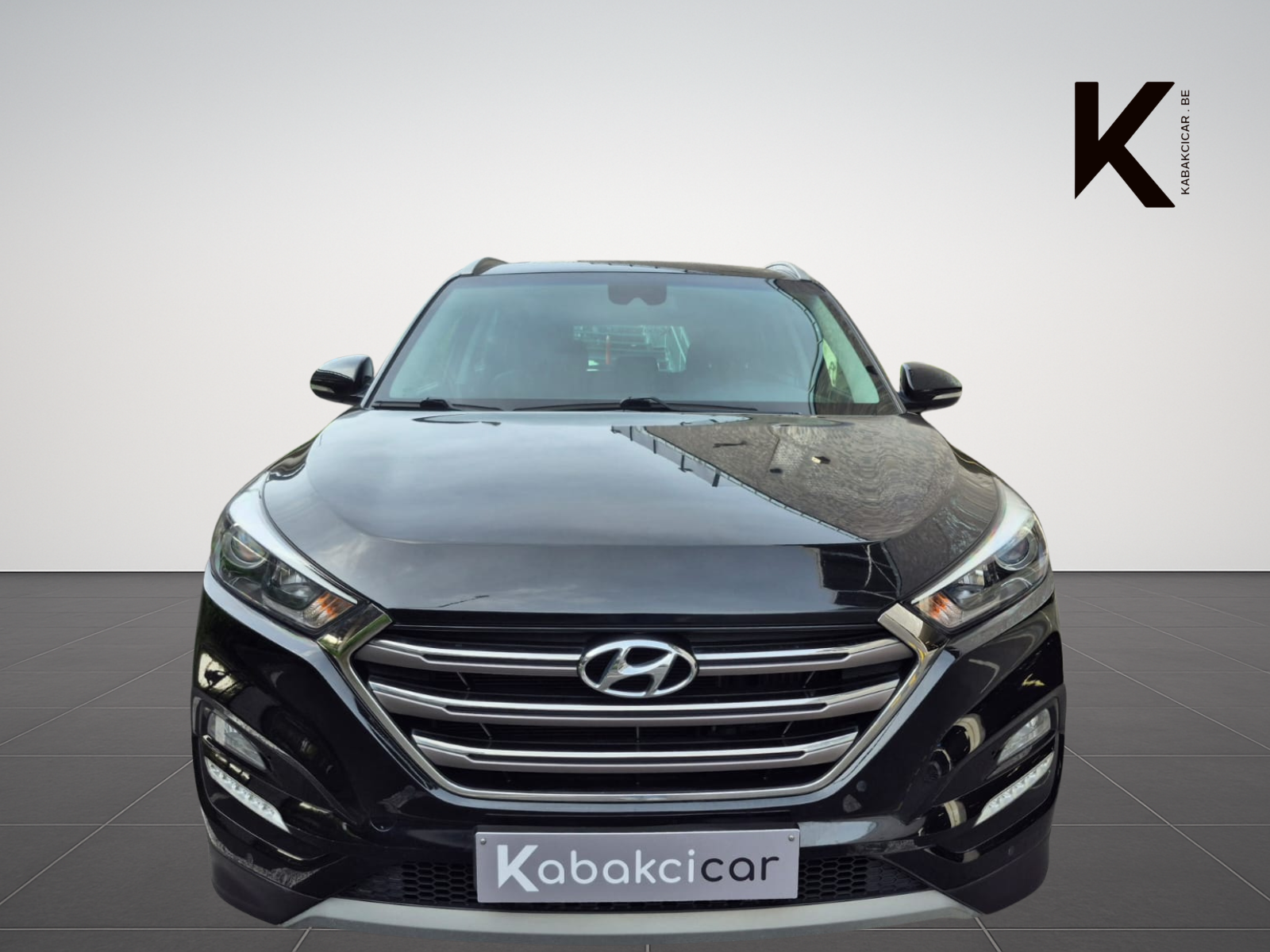 Hyundai TUCSON 1.7 CRDi 2WD Premium - SUV Fiable Idéal Famille - Garantie 12 Mois avec Entretien effectué - Zone LEZ Ok