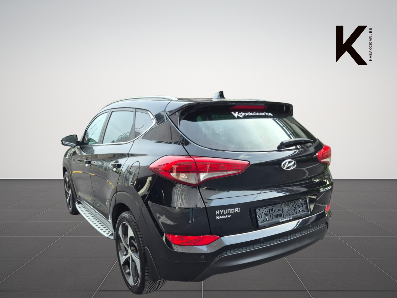 Hyundai TUCSON 1.7 CRDi 2WD Premium - SUV Fiable Idéal Famille - Garantie 12 Mois avec Entretien effectué - Zone LEZ Ok