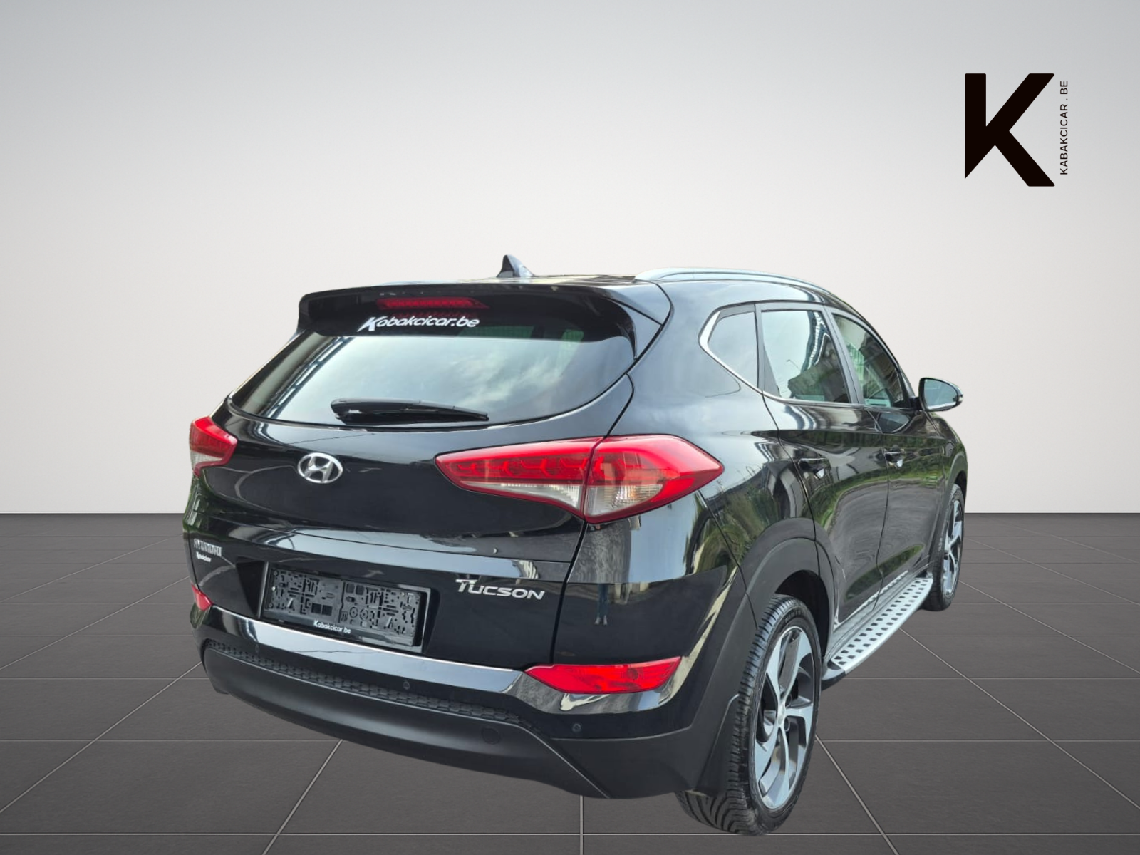 Hyundai TUCSON 1.7 CRDi 2WD Premium - SUV Fiable Idéal Famille - Garantie 12 Mois avec Entretien effectué - Zone LEZ Ok