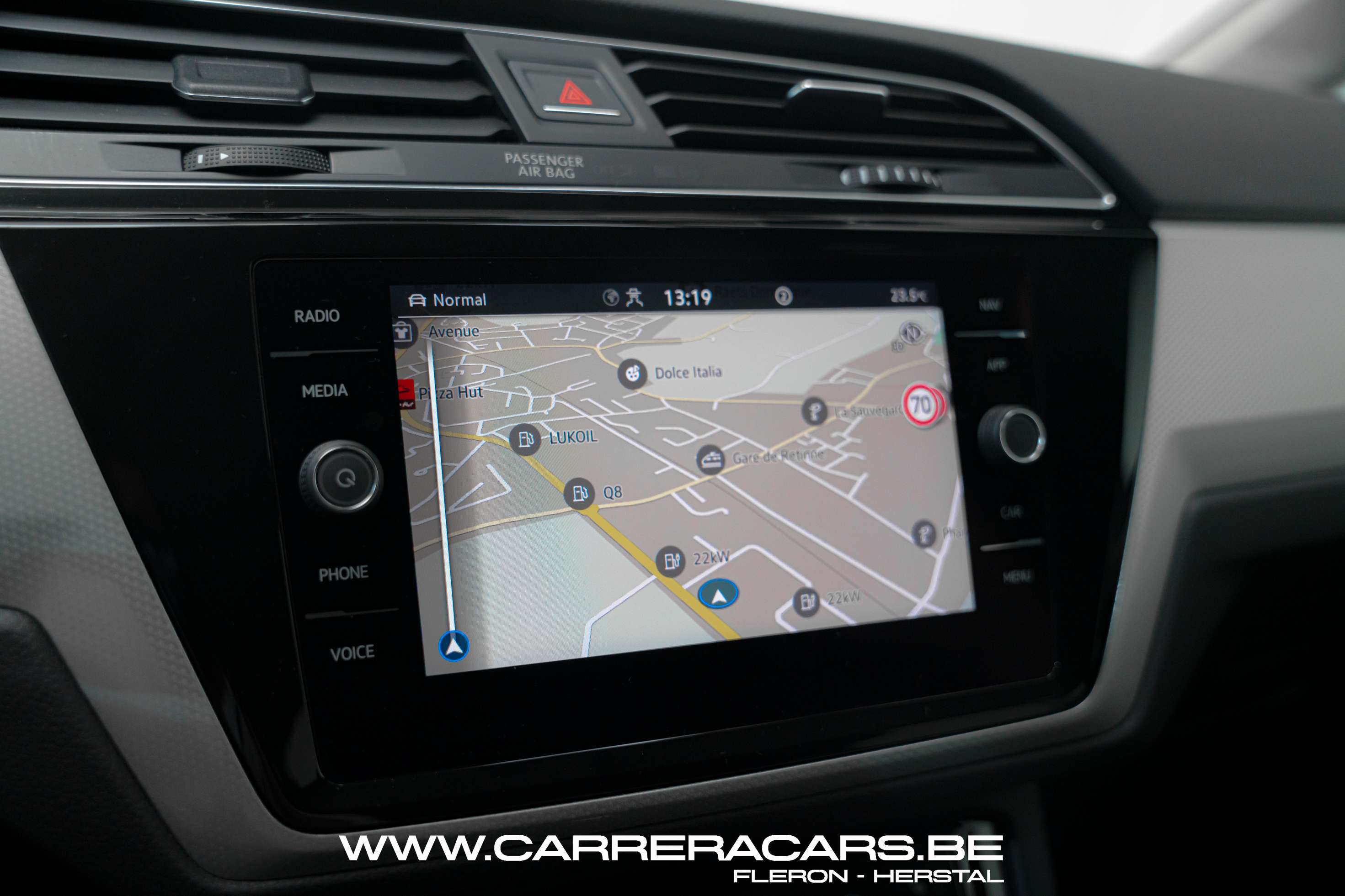 Volkswagen Touran 1.5 TSI R Line DSG*|7 PLACES*KEYLESS*NAVI*CAMERA*ATTELAGE*GARANTIE