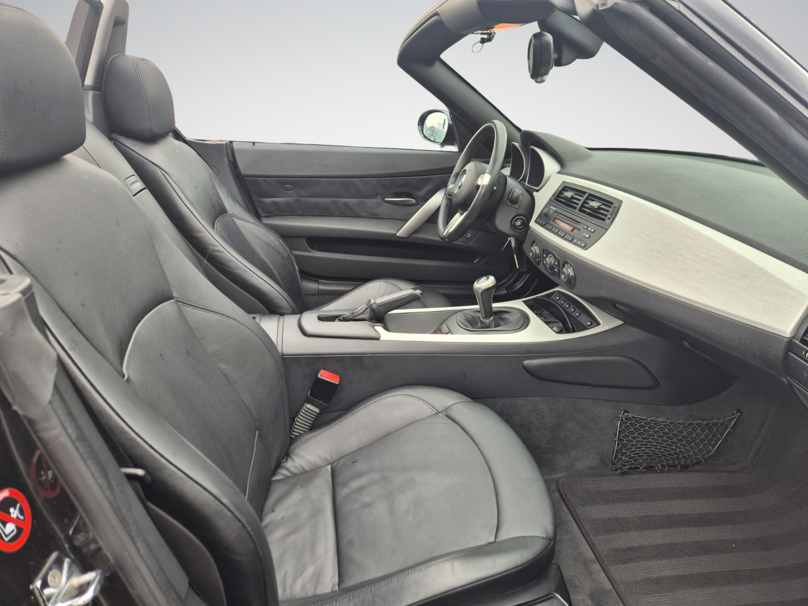 BMW Z4 2.0i 16v / Carnet / Clim Auto / Garantie 12 Mois