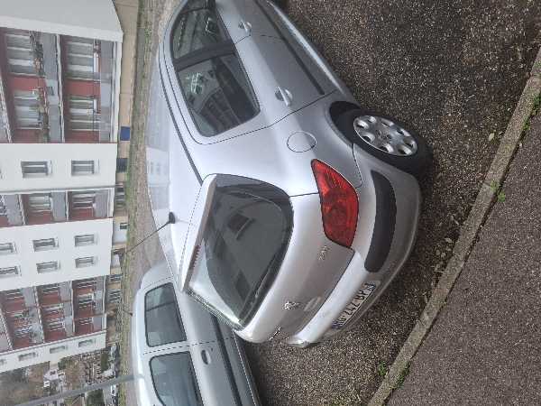 Peugeot 307 (2) CC 1.6 16V NAVTEQ