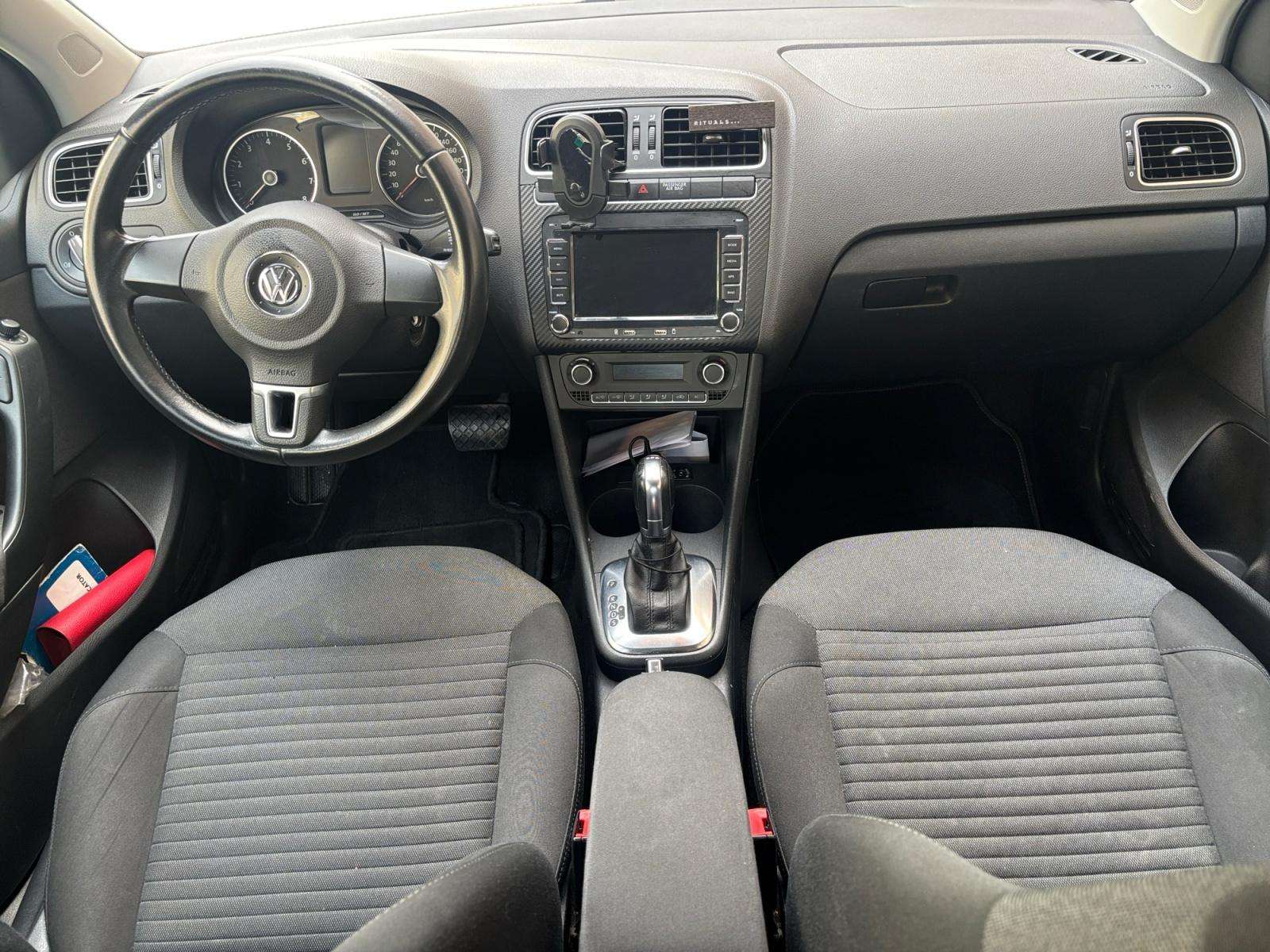 Volkswagen Polo Polo 1.4i Comfortline DSG/CAMÉRA DE RECUL/CARPLAY/BOITE AUTO