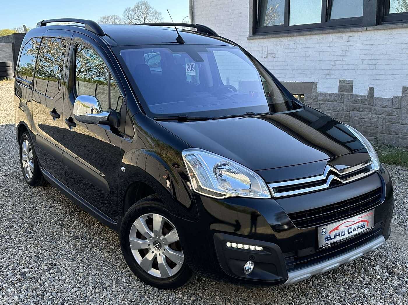 Citroen Berlingo 1.6 BlueHDi XTR LED/CARPLAY/CAMERA/GPS/CRUISE/CLIM AUTO