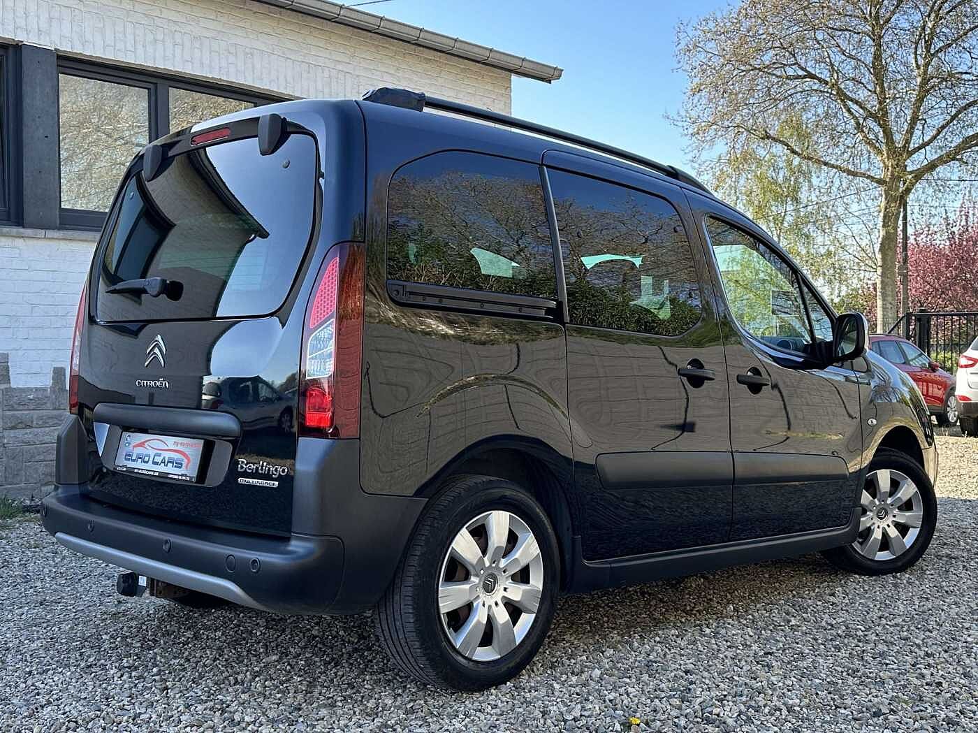 Citroen Berlingo 1.6 BlueHDi XTR LED/CARPLAY/CAMERA/GPS/CRUISE/CLIM AUTO