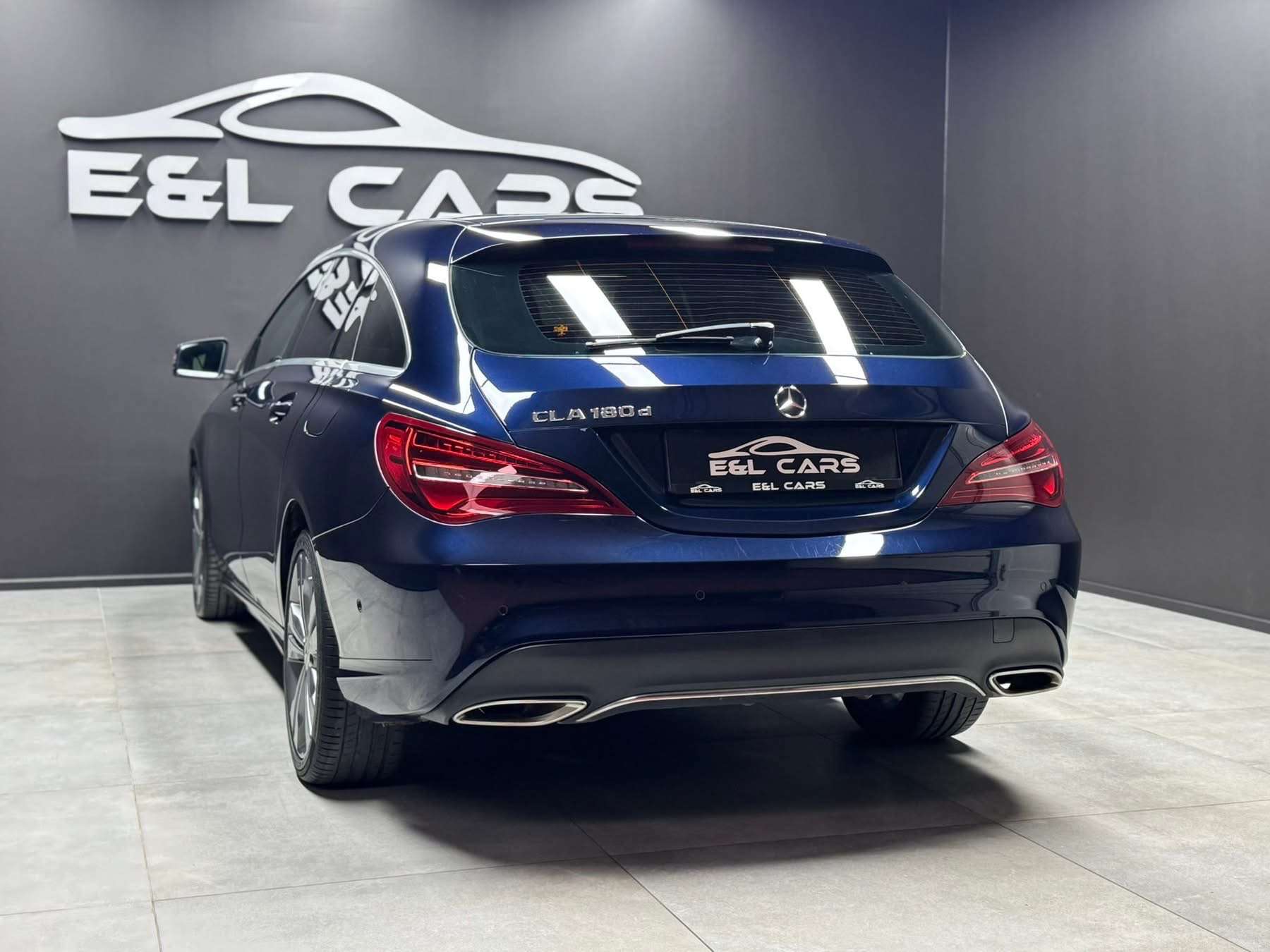 Mercedes-Benz CLA 180 CLA 180 d **12 mois de garantie**