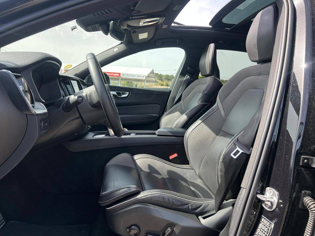 Volvo Xc60 B4 197 ch Geartronic 8 Plus Style Dark