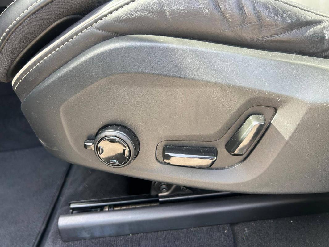 Volvo Xc60 B4 197 ch Geartronic 8 Plus Style Dark