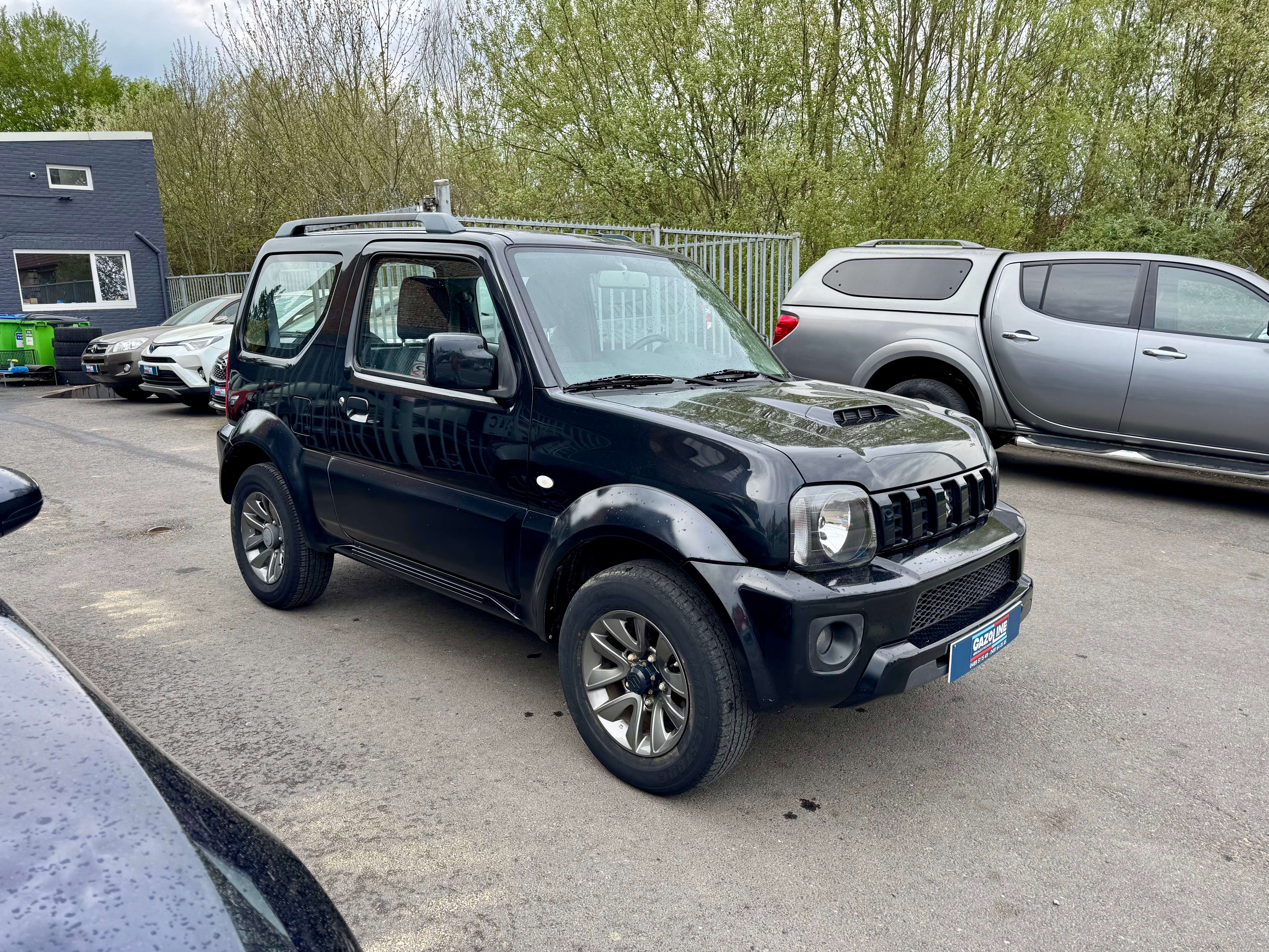 Suzuki Jimny Jimny 1.3i JLX air co et 47000 km car-pass 4 pl