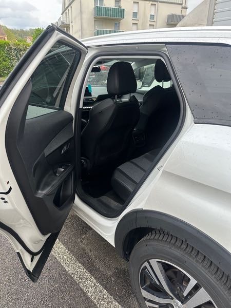 Peugeot 3008 II (2) 1.5 BLUEHDI 130 S&amp;S ACTIVE PACK