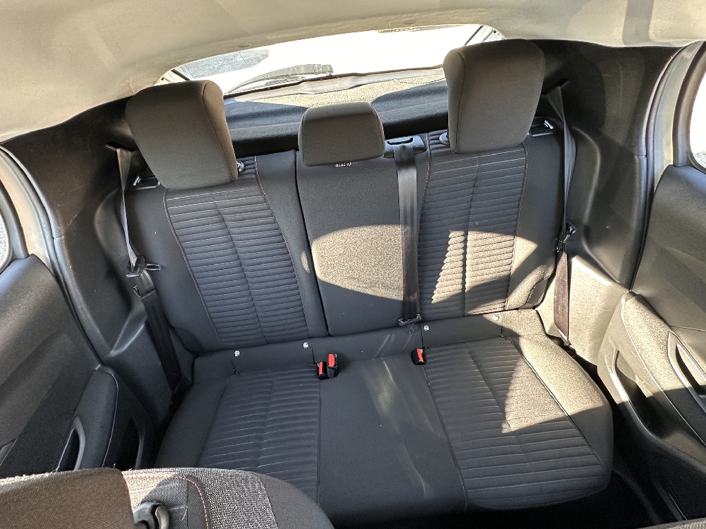 Peugeot 208 BlueHDi 100 BVM6 GPS/CARPLAY