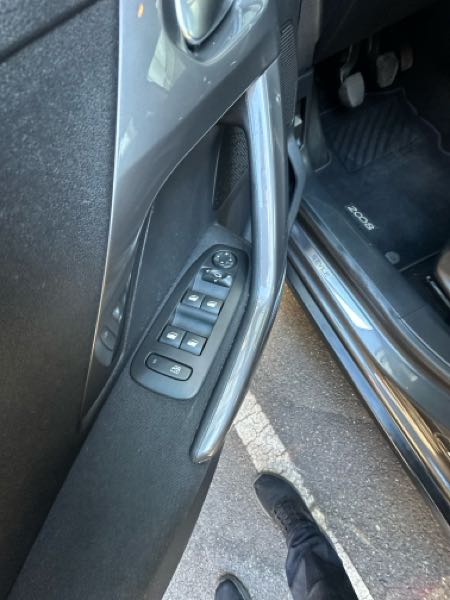 Peugeot 2008 II 1.2 PURETECH 130 S&amp;S STYLE