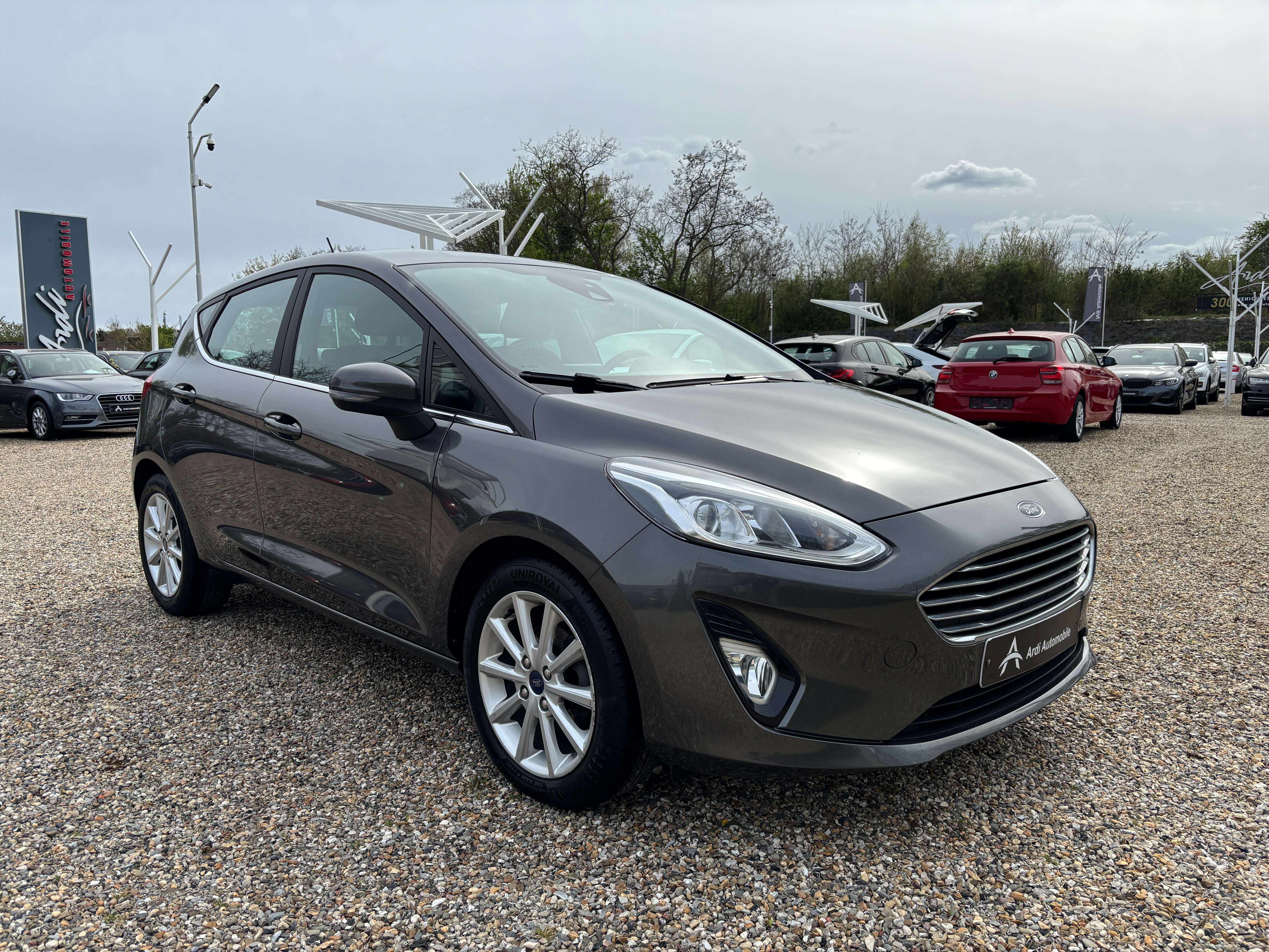 Ford Fiesta 1.0 EcoBoost *CARPLAY*VOLANT+SIEGE CHAUFF*1ER PROPRIO*GARANTIE*