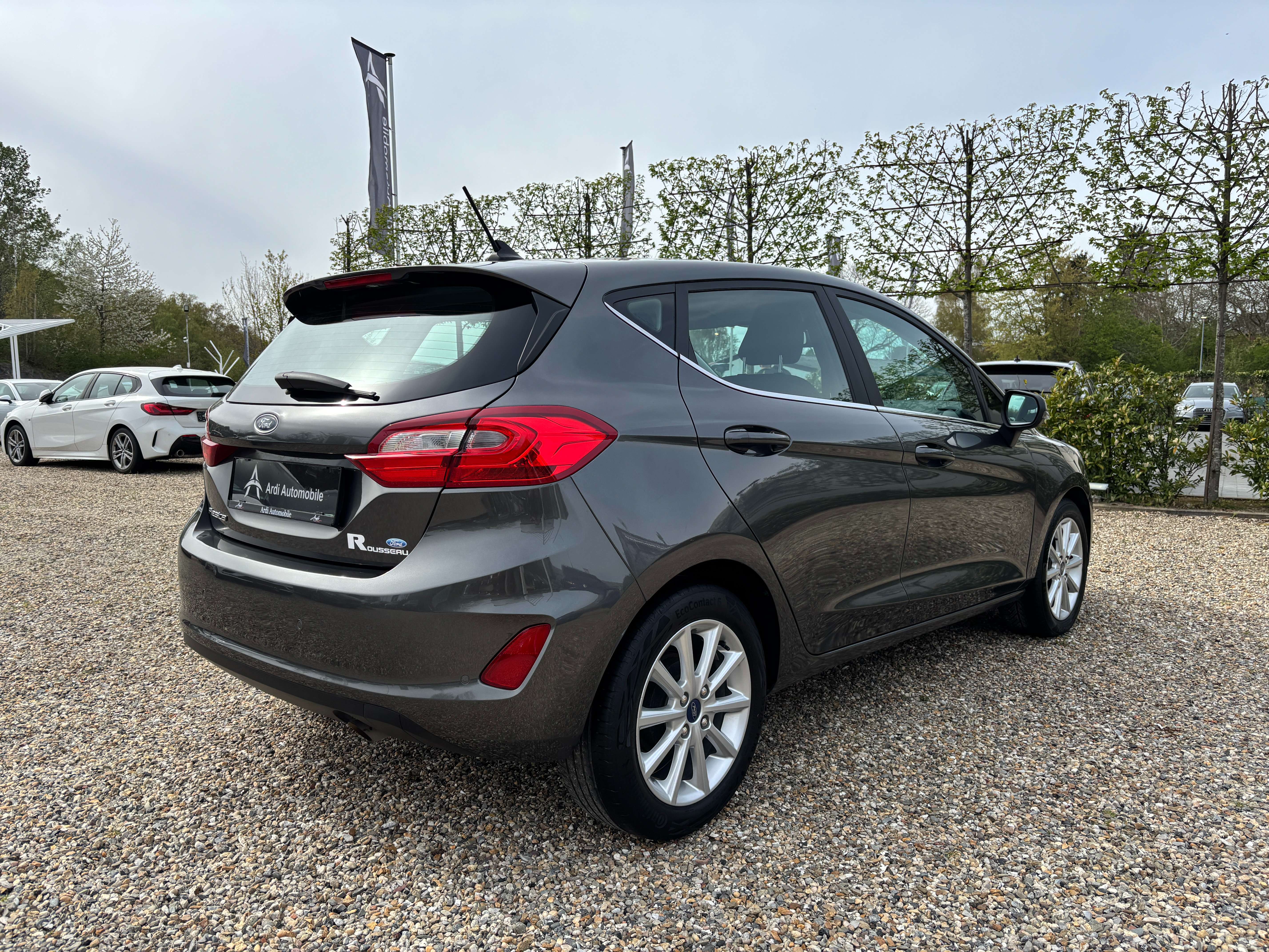 Ford Fiesta 1.0 EcoBoost *CARPLAY*VOLANT+SIEGE CHAUFF*1ER PROPRIO*GARANTIE*