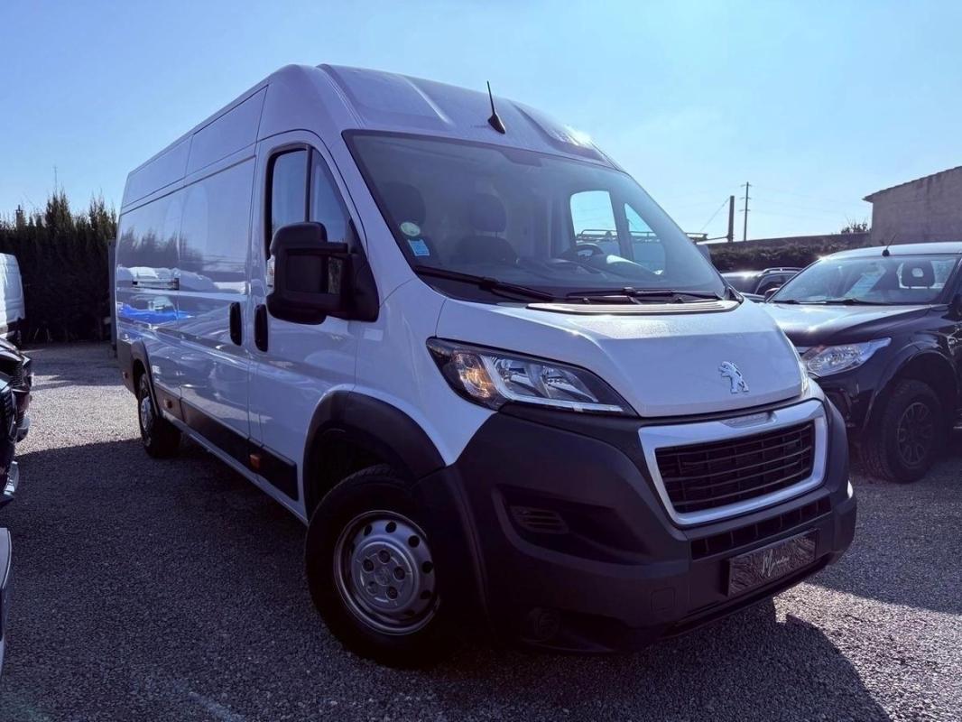 Peugeot Boxer Vu 2.2 BLUEHDI 140 L4H2 PREMIUM PACK / 1er MAIN TVA RECUPERABLE
