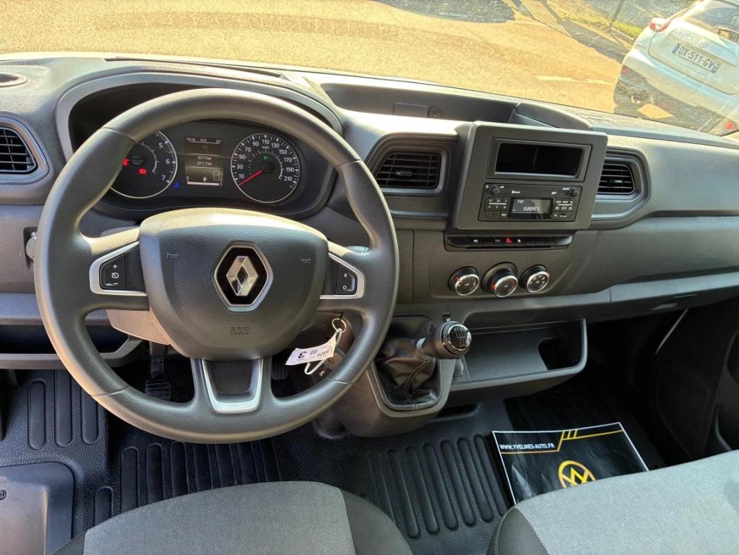 Renault Master Vu FOURGON 2.3 BLUEDCI 135 35 L2H2 GRAND CONFORT | 1ère Main Suivi complet REF01