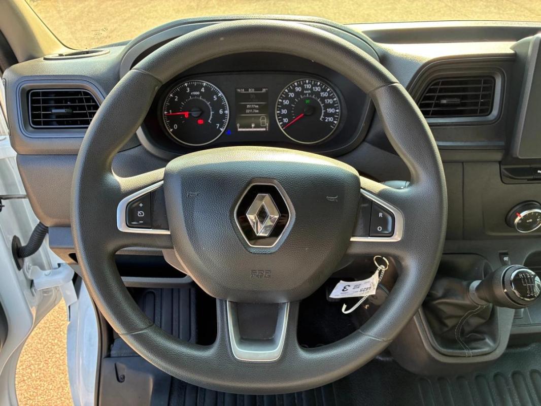 Renault Master Vu FOURGON 2.3 BLUEDCI 135 35 L2H2 GRAND CONFORT | 1ère Main Suivi complet REF01