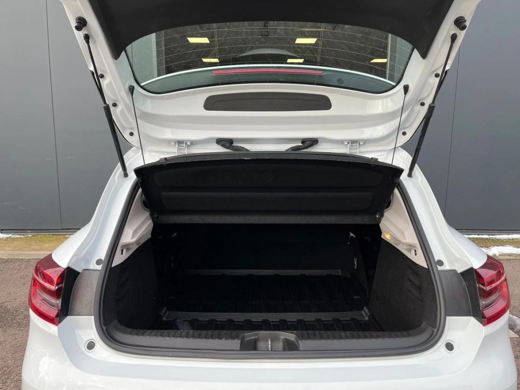 Renault Clio 5 (V) | BDCI 85 BUSINESS GPS 1ER MAIN FR SUIVI SOCIETE 2 PL. FM173