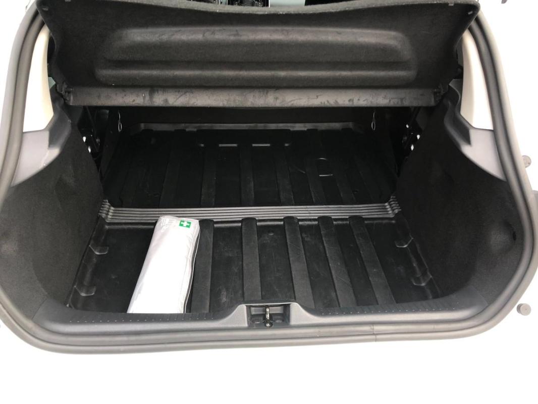 Renault Clio 5 (V) | BDCI 85 BUSINESS GPS 1ER MAIN FR SUIVI SOCIETE 2 PL. FM173