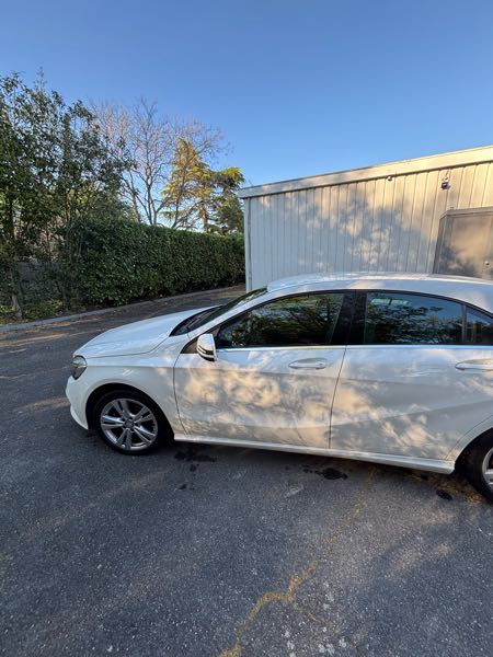 Mercedes-Benz Classe A III (2) 180 D SENSATION 7G-DCT