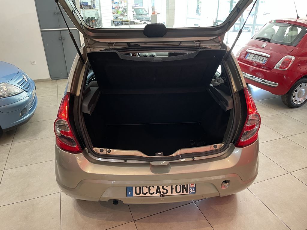 Dacia Sandero 1.4 MPI 72