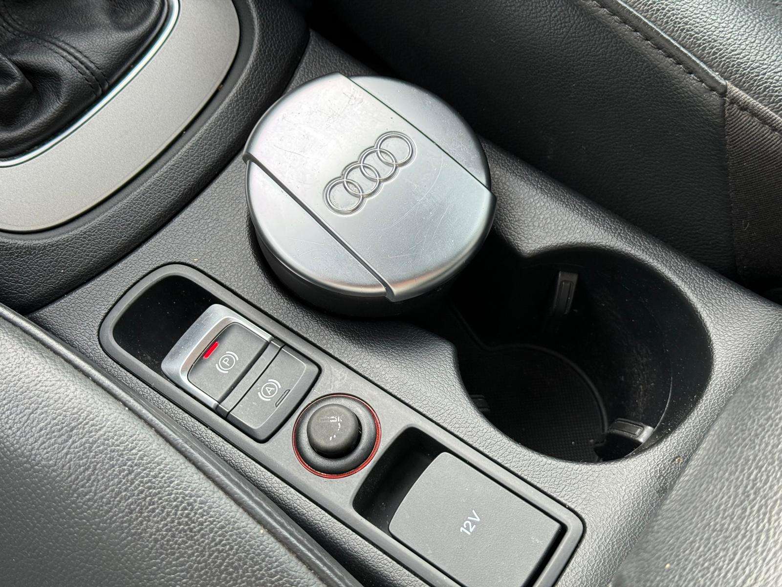 Audi Q3 Q3 2.0 TDi Quattro / 1e Main / GPS / Xenon / Cuir / Siège chauffant / Entretien + CT OK