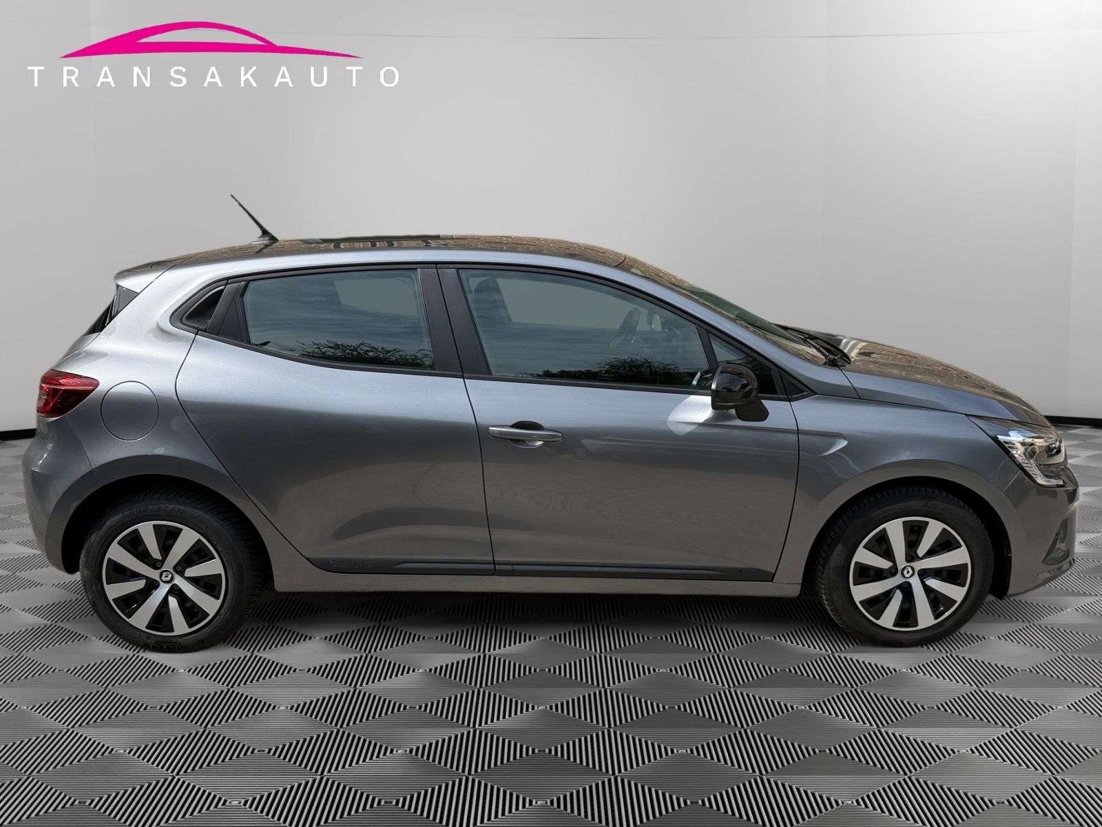 Renault Clio Clio 1.0 TCe / GARANTIE 12 MOIS RENAULT / CARNET COMPLET
