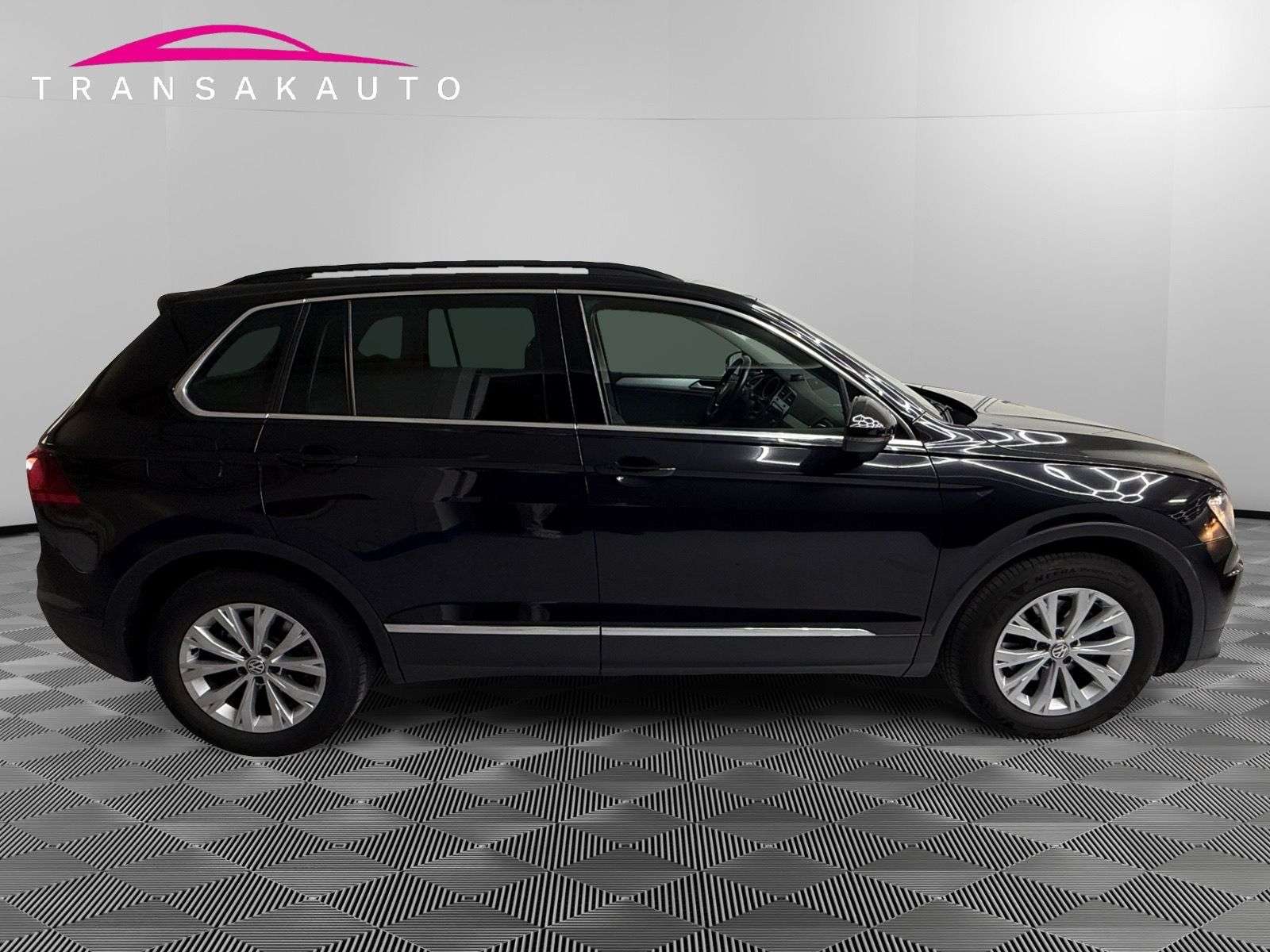 Volkswagen Tiguan Tiguan 1.5 TSI ACT Comfortline OPF DSG / GARANTIE 12 MOIS VW / BELGE / CARNET COMPLET