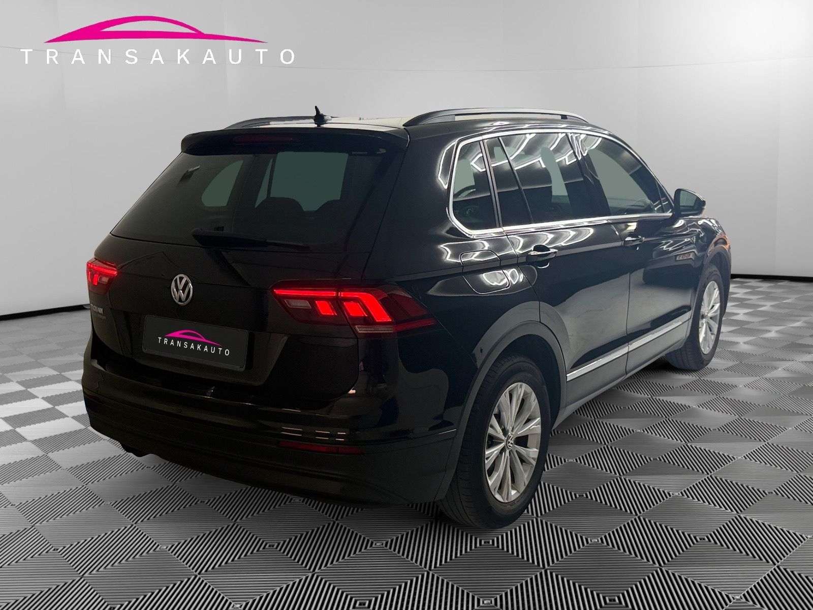 Volkswagen Tiguan Tiguan 1.5 TSI ACT Comfortline OPF DSG / GARANTIE 12 MOIS VW / BELGE / CARNET COMPLET