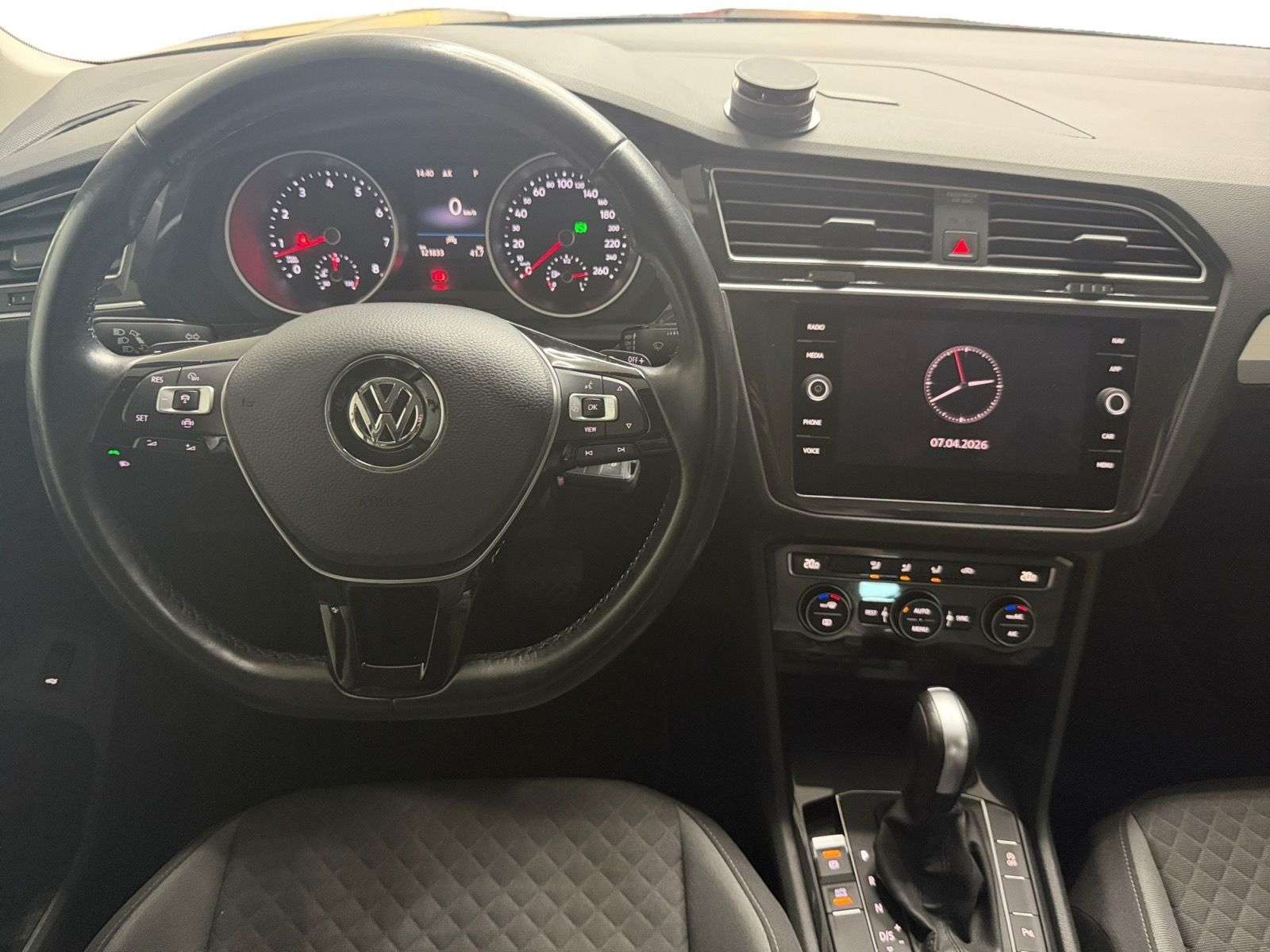 Volkswagen Tiguan Tiguan 1.5 TSI ACT Comfortline OPF DSG / GARANTIE 12 MOIS VW / BELGE / CARNET COMPLET