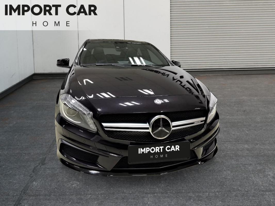 Mercedes-Benz Classe A 45 - BV Speedshift DCT AMG BERLINE BM 176 4-Matic / NORDLICHTVIOLETT