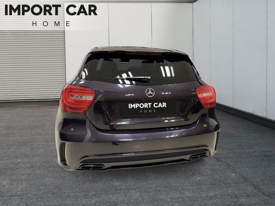 Mercedes-Benz Classe A 45 - BV Speedshift DCT AMG BERLINE BM 176 4-Matic / NORDLICHTVIOLETT