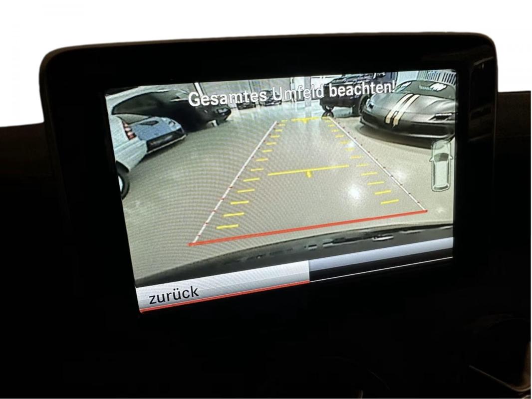 Mercedes-Benz Classe A 45 - BV Speedshift DCT AMG BERLINE BM 176 4-Matic / NORDLICHTVIOLETT
