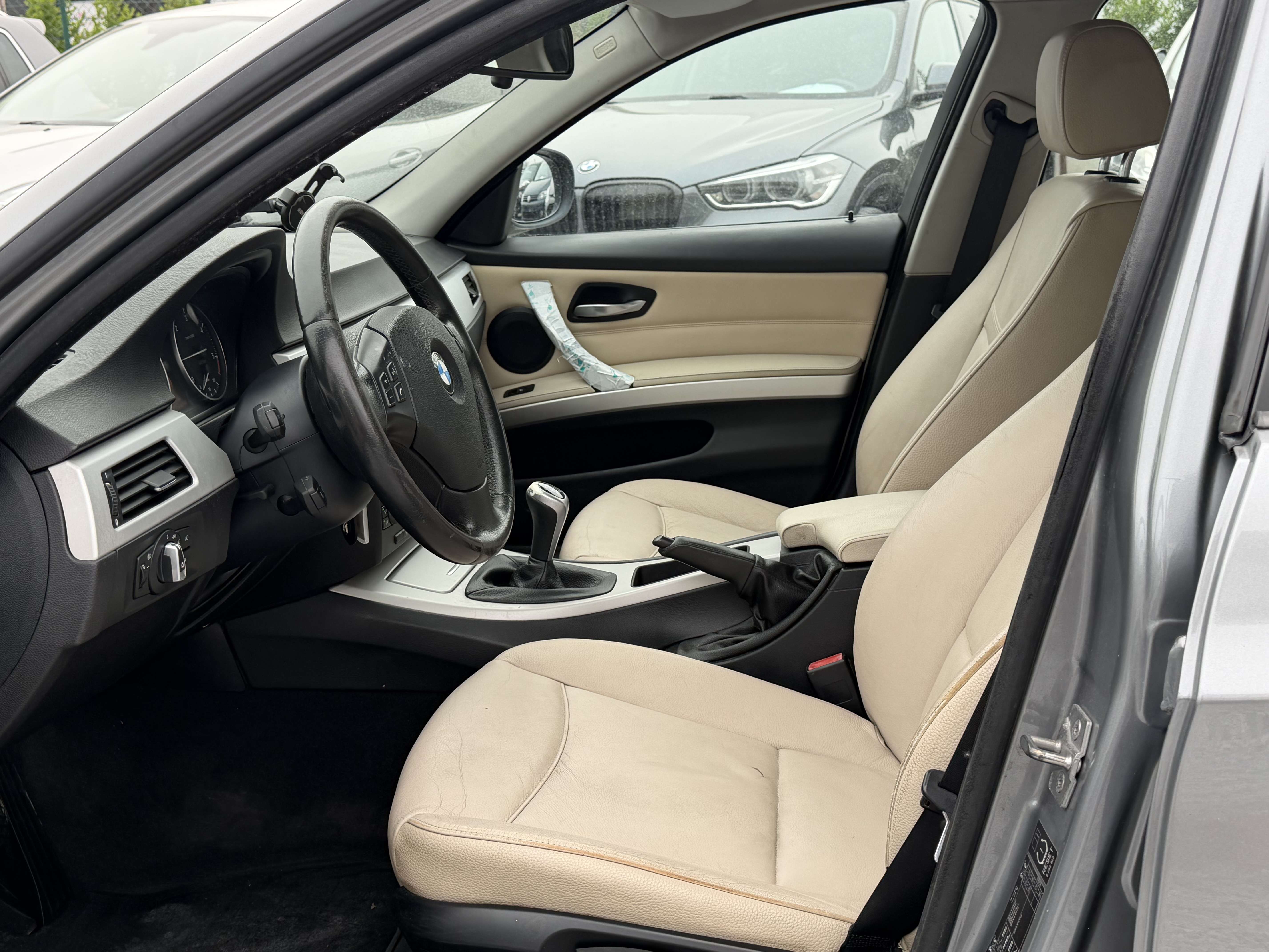 BMW 318 d Touring - Euro 5 - Marchand ou Export
