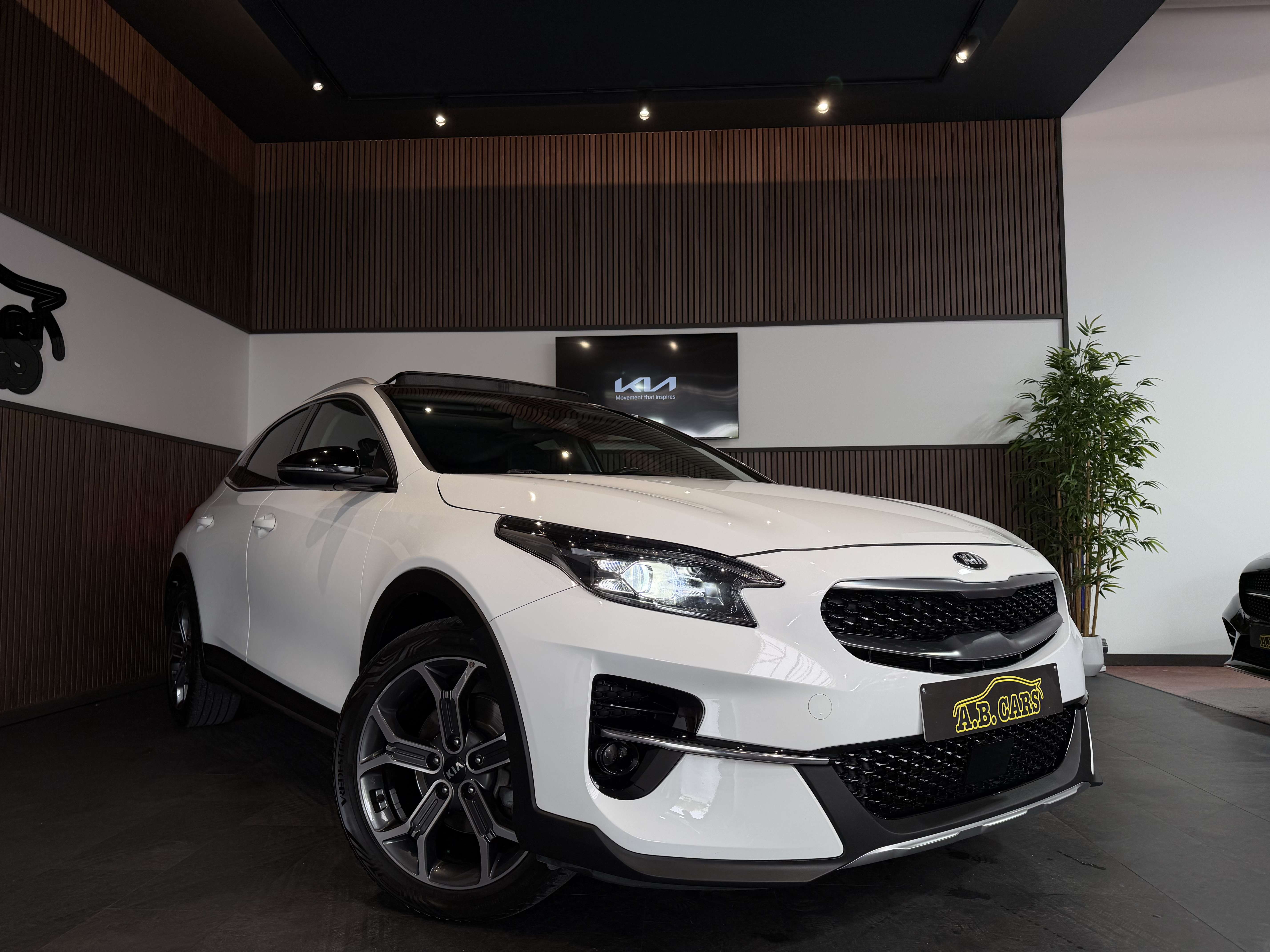 Kia XCeed 1.4 T-GDi - AUTOMATIQUE - GARANTIE 12MOIS - 1ERPRO