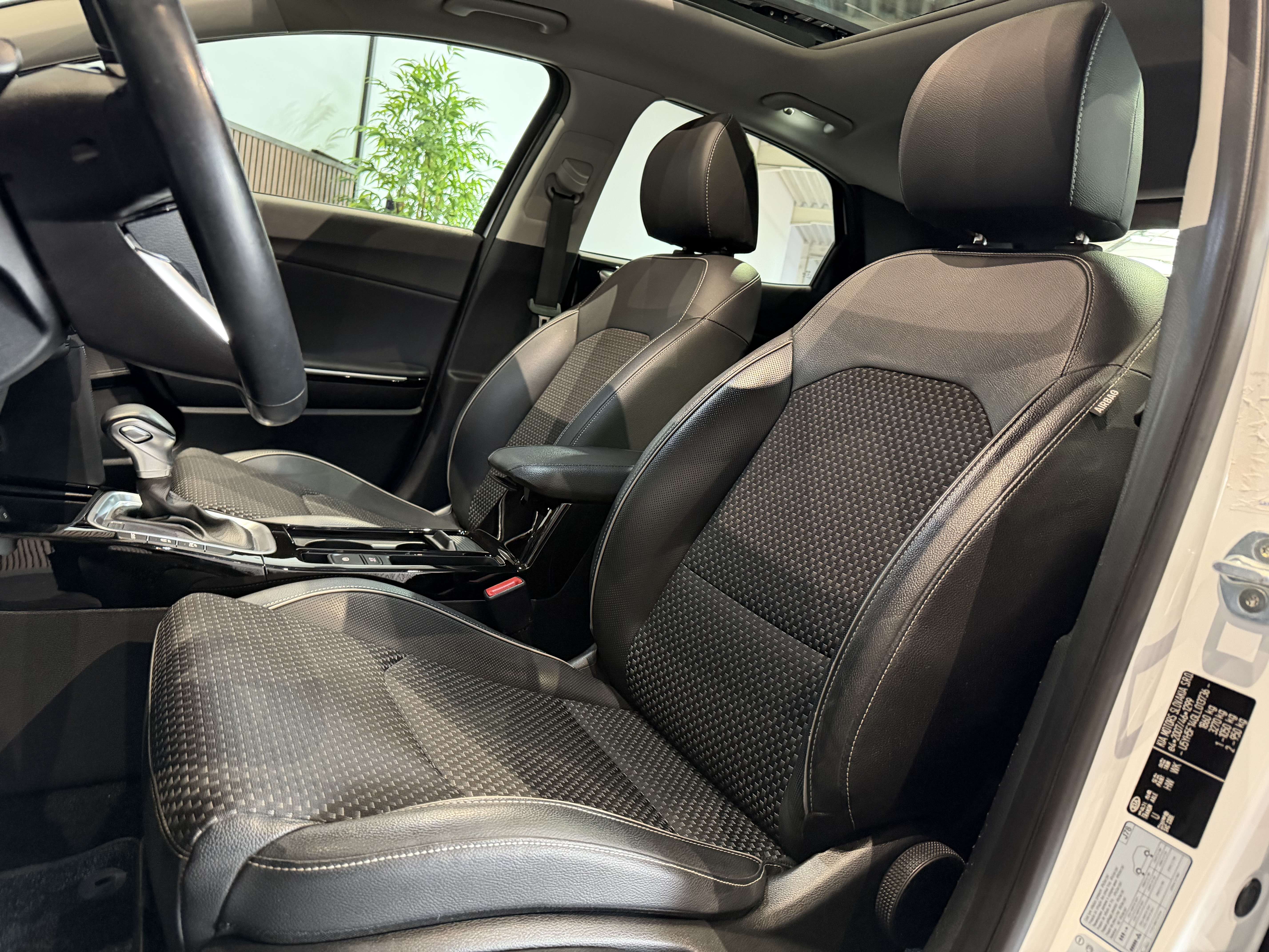 Kia XCeed 1.4 T-GDi - AUTOMATIQUE - GARANTIE 12MOIS - 1ERPRO
