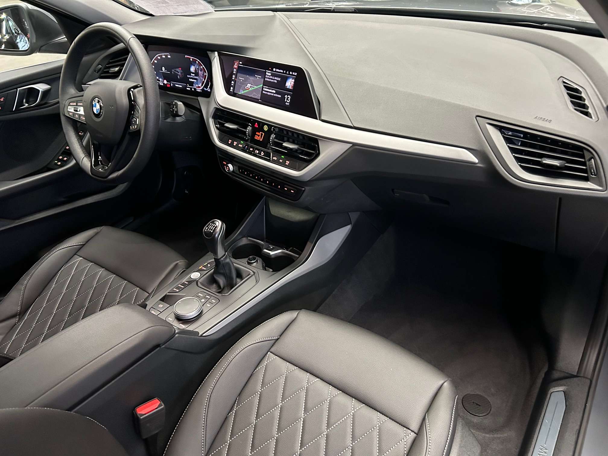 BMW 116 i Alu16"/Led/Leder/Gps/Dab/Carplay *1j garantie*