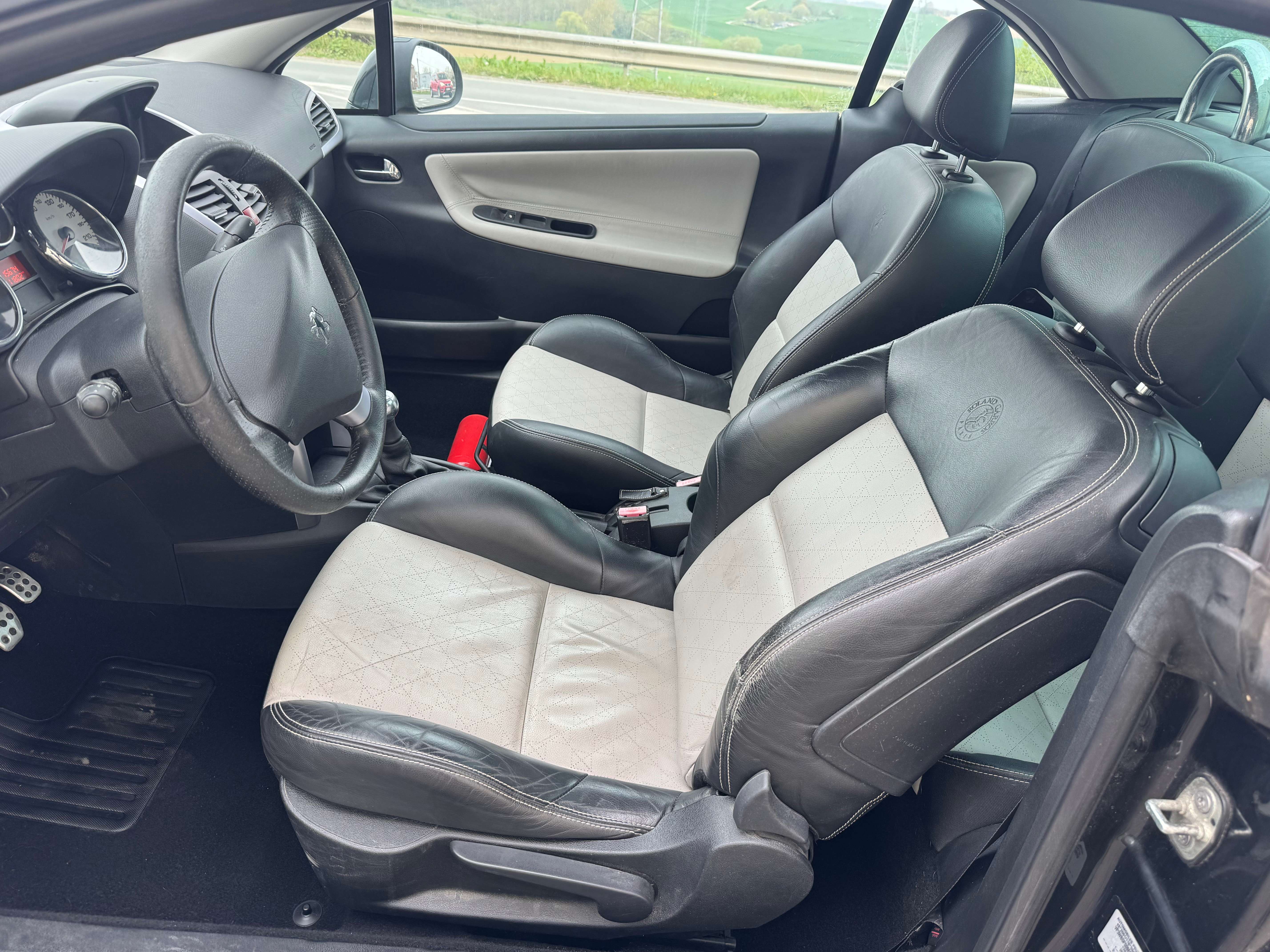 Peugeot 207 1.6i 16v Sporty garanti 1 an !!