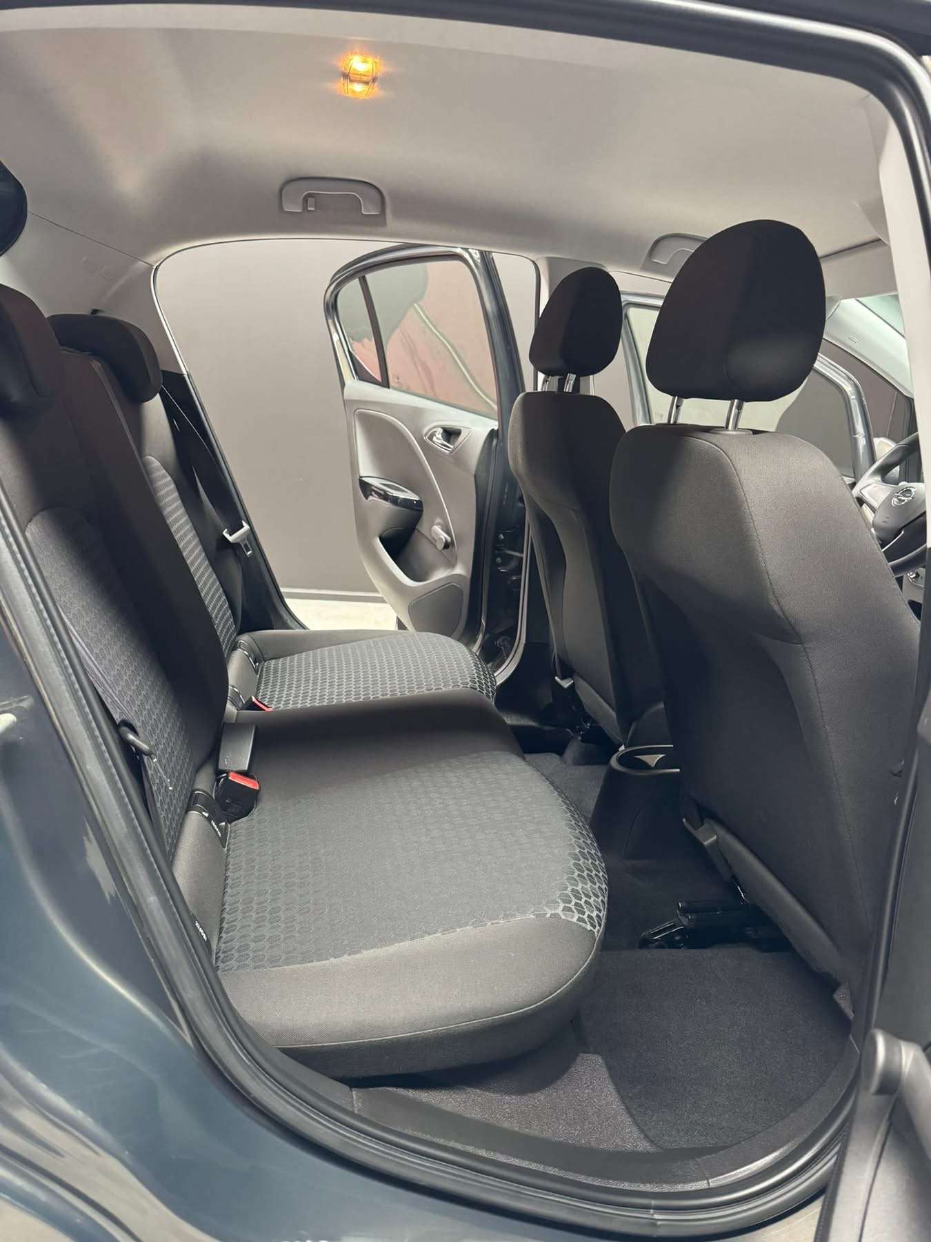 Opel Corsa Corsa 1.4i **12 mois de garantie**