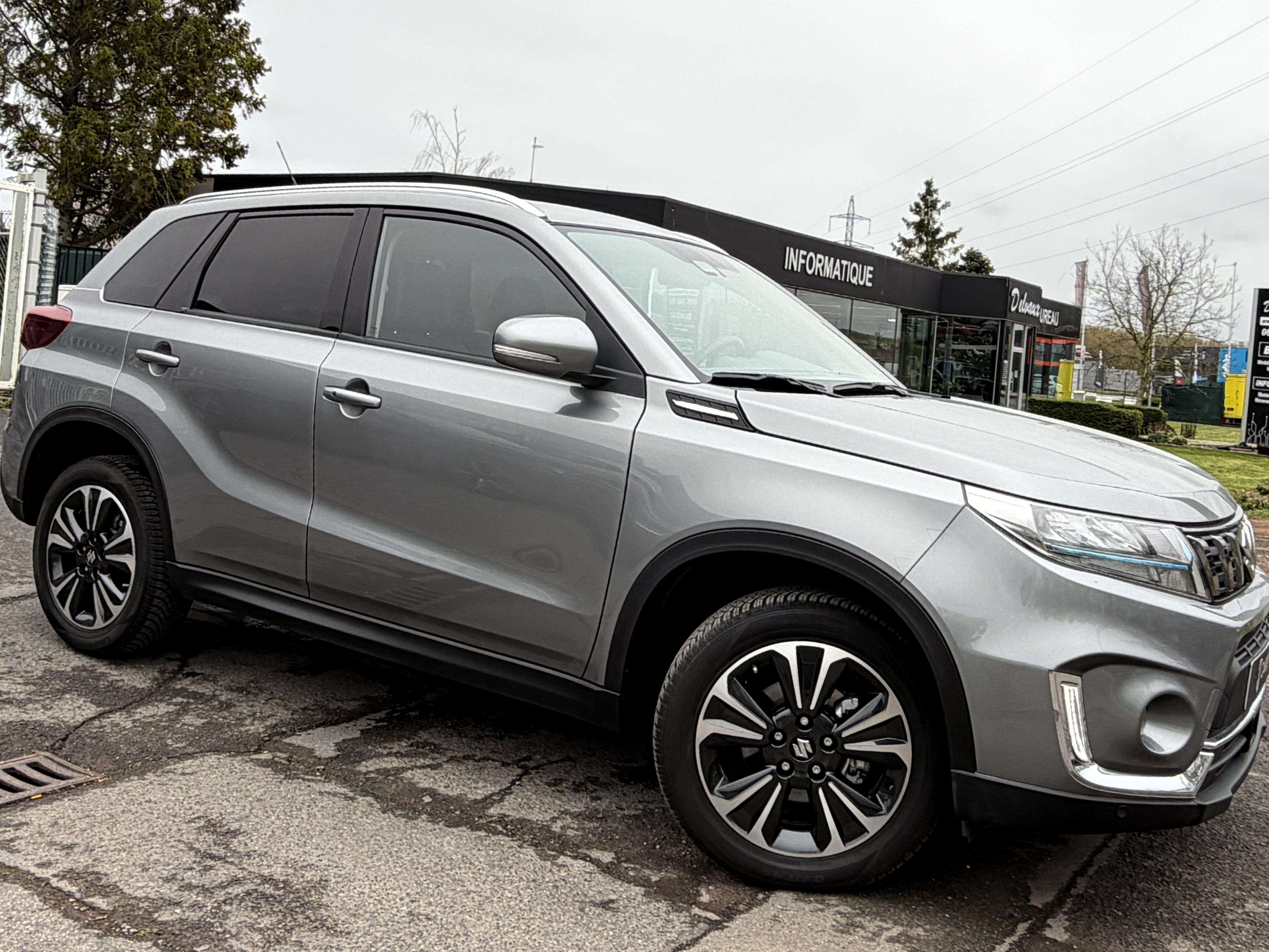 Suzuki Vitara 1.4 Turbo Boosterjet 48V Hybrid GLX KEYLESS/NAVI/C