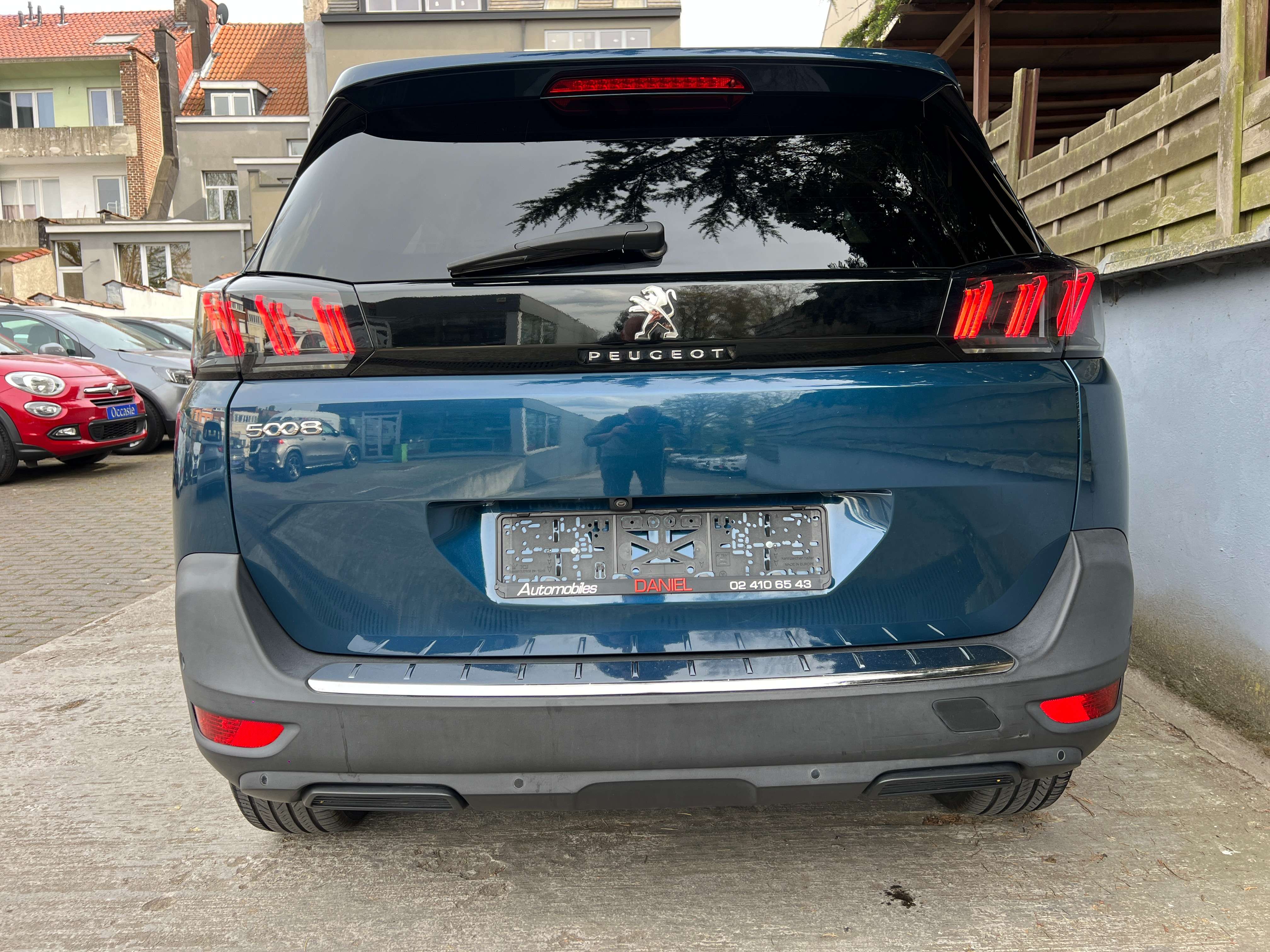 Peugeot 5008 1.2 PureTech Allure 131cv 6vit 7Place Pack Sport