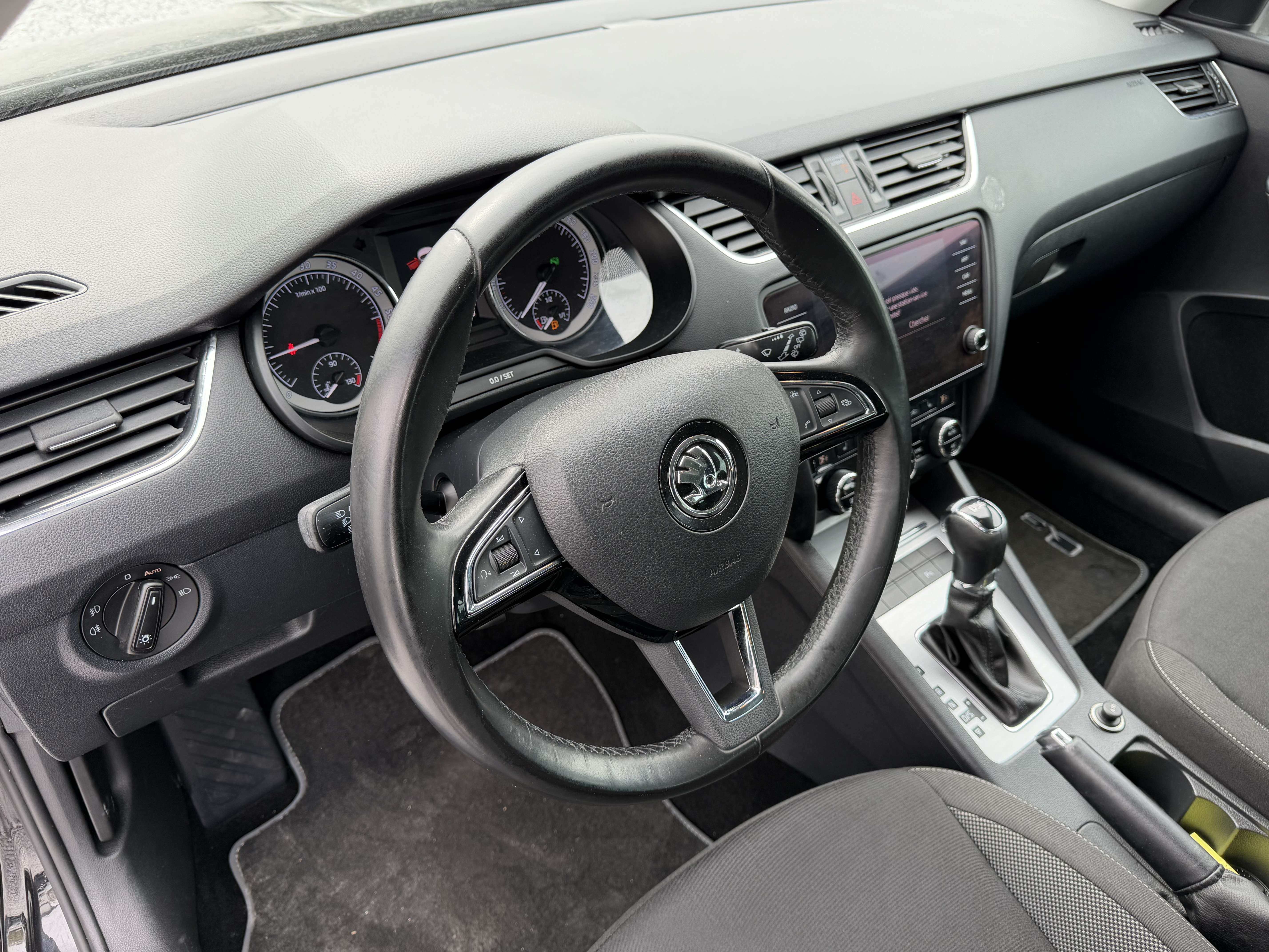 Skoda Octavia Break 1.6 CR TDi DSG - Caméra de recul - Navigatio